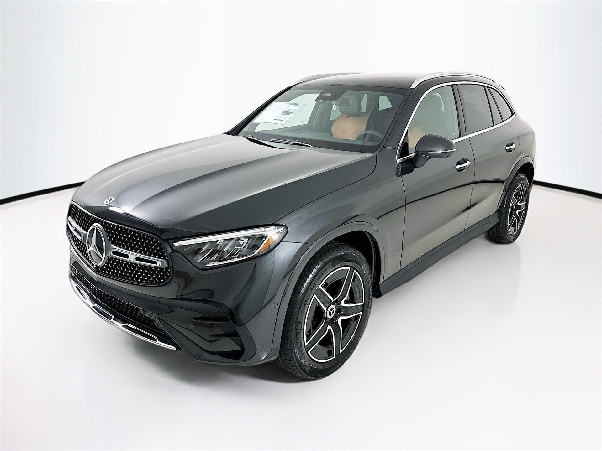 2026 Mercedes Benz GLC 300 photo 3