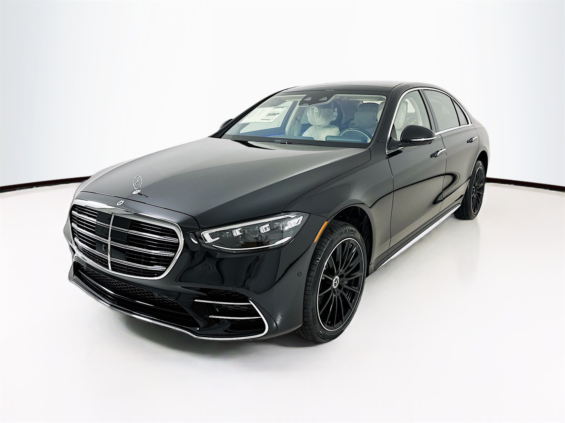 2026 Mercedes Benz S 580 4MATIC photo 3