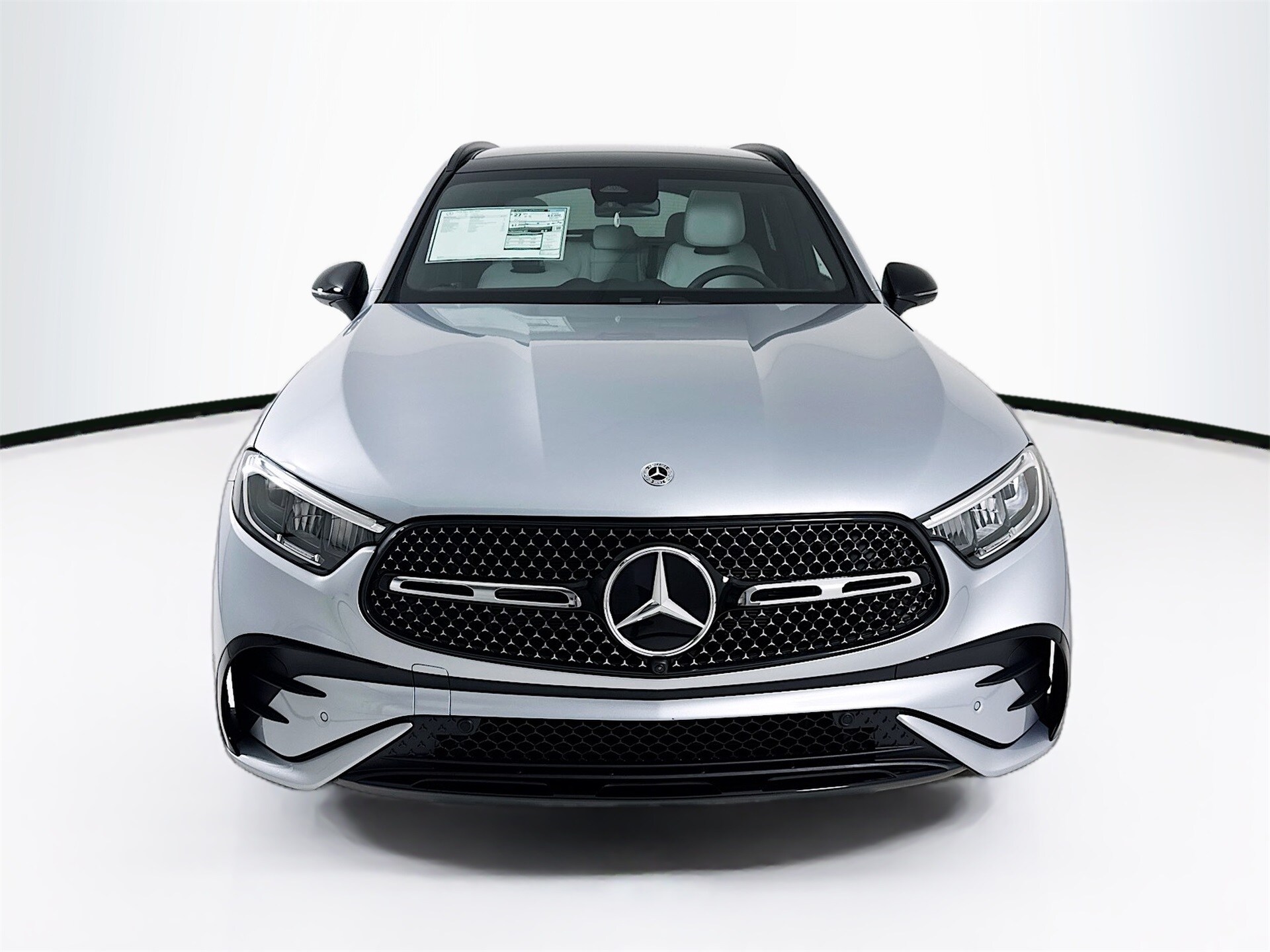 2026 Mercedes Benz GLC 300 photo 2