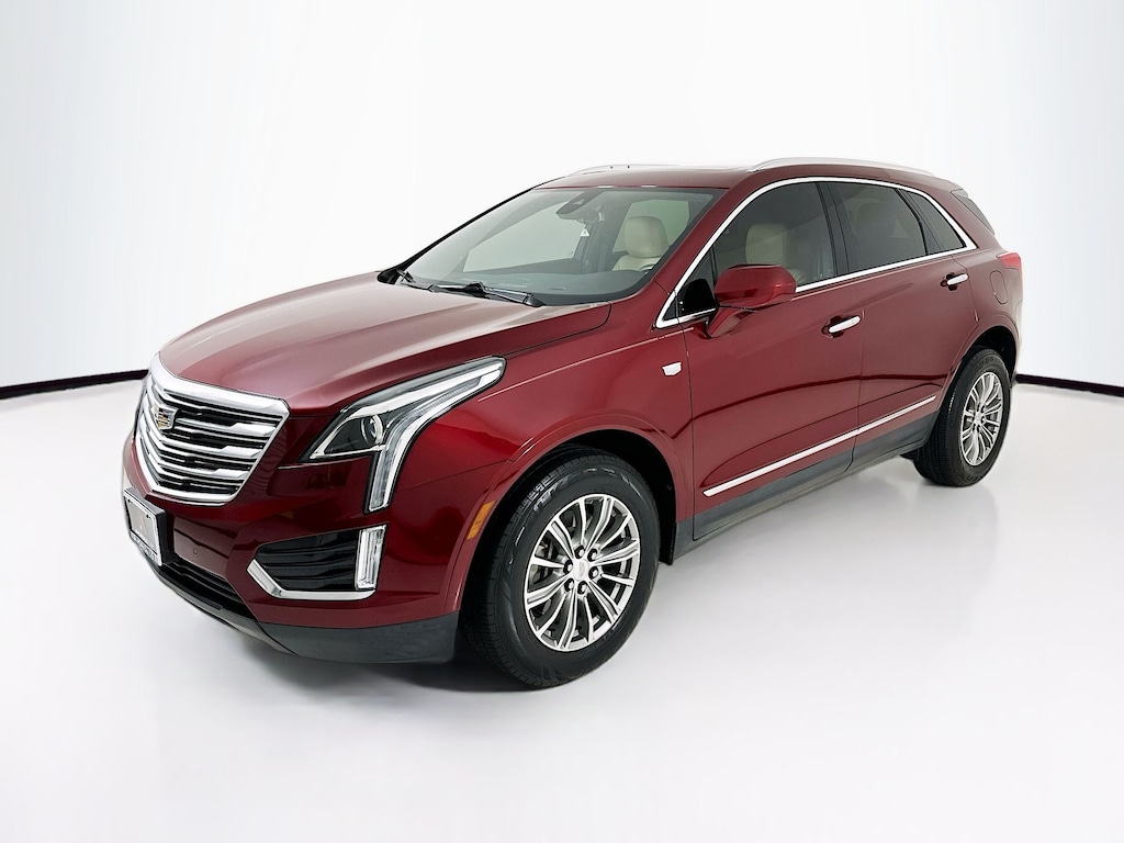Used 2017 CADILLAC XT5 Luxury SUV