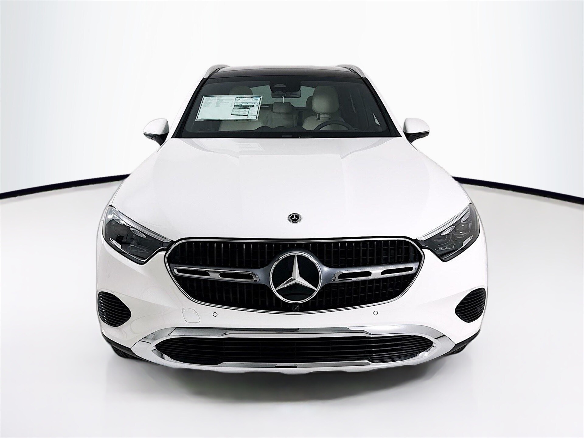 2026 Mercedes Benz GLC 300 photo 2