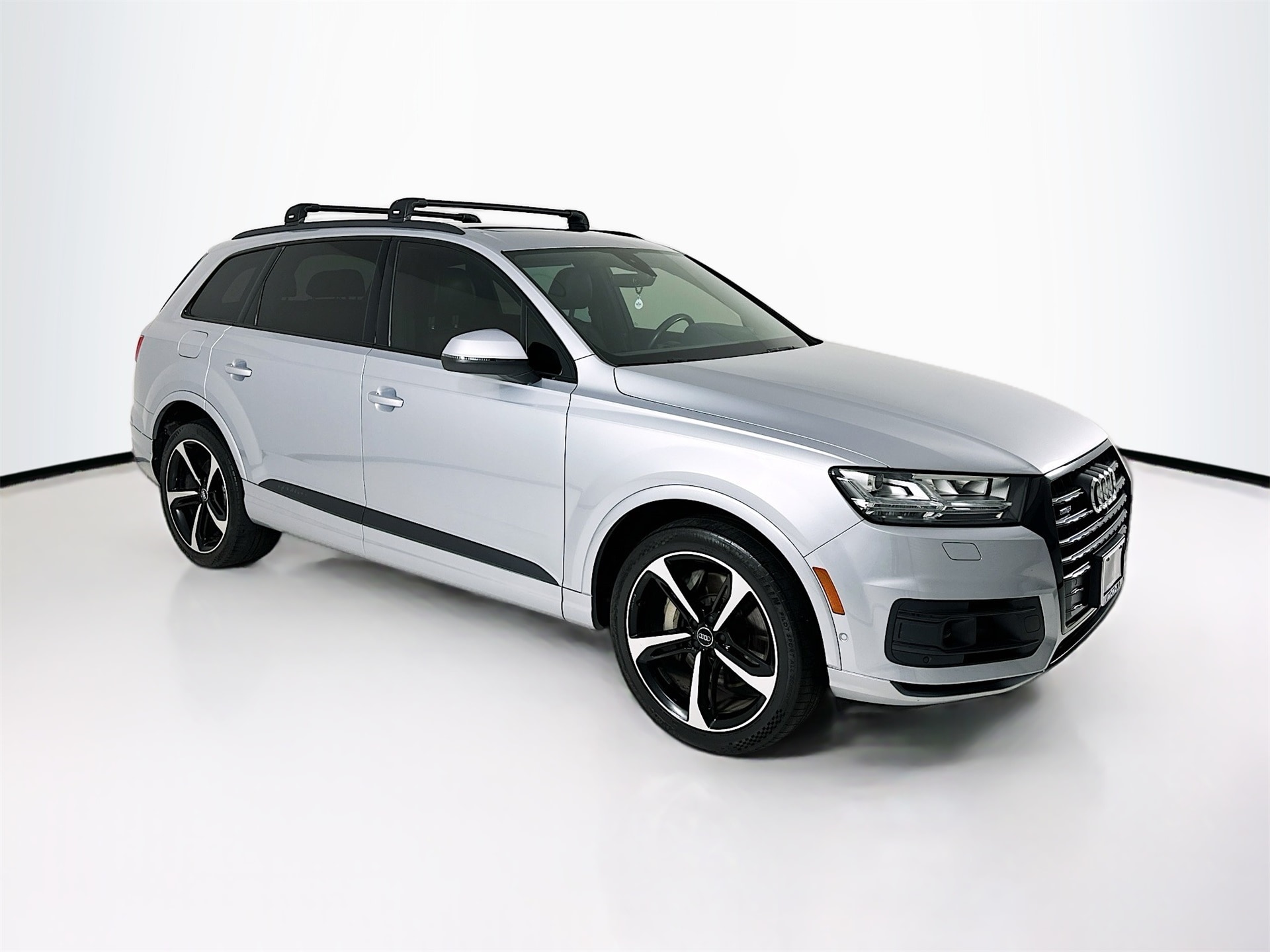 2019 Audi Q7 Prestige's photo
