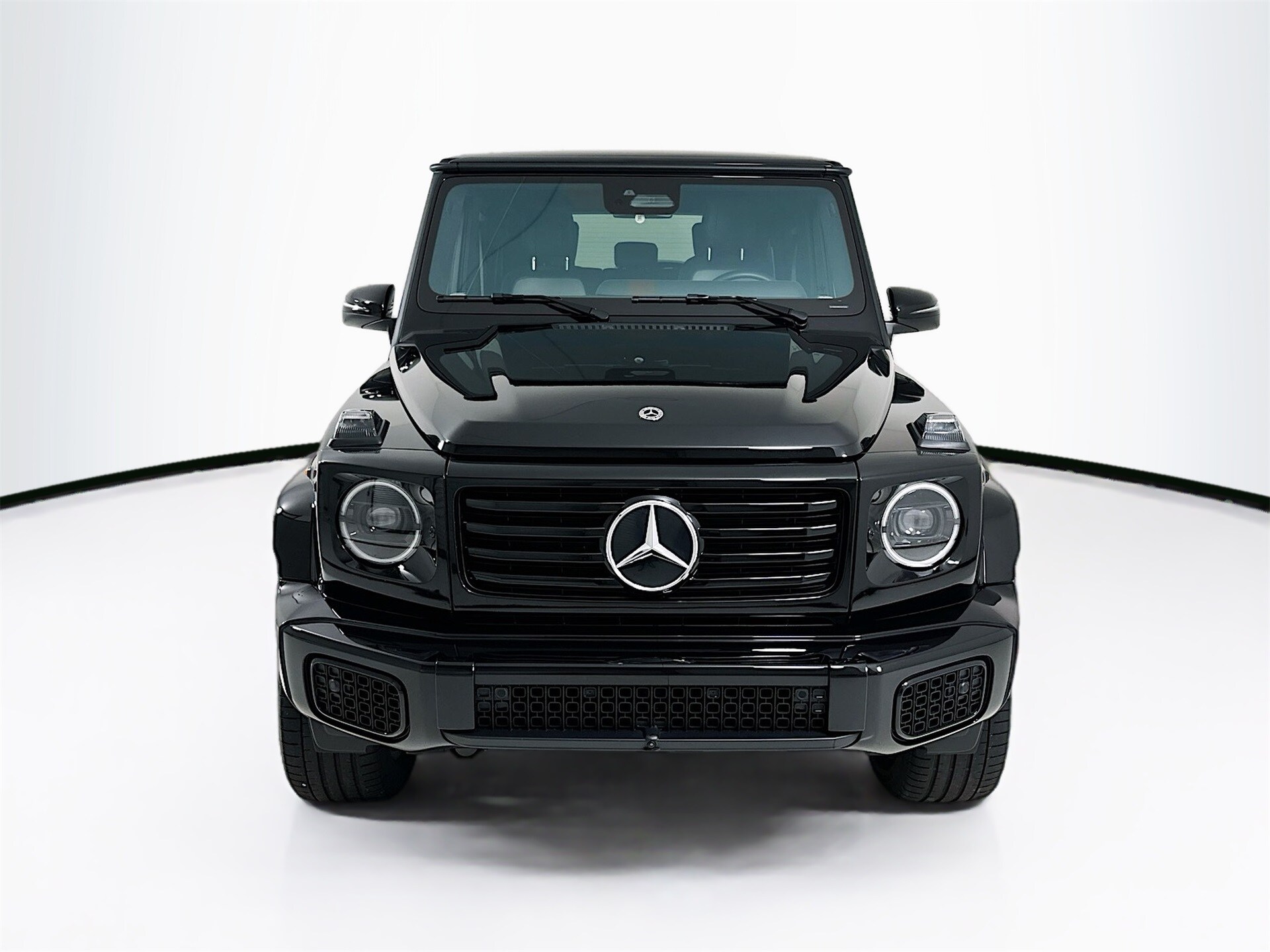 2025 Mercedes Benz G photo 2