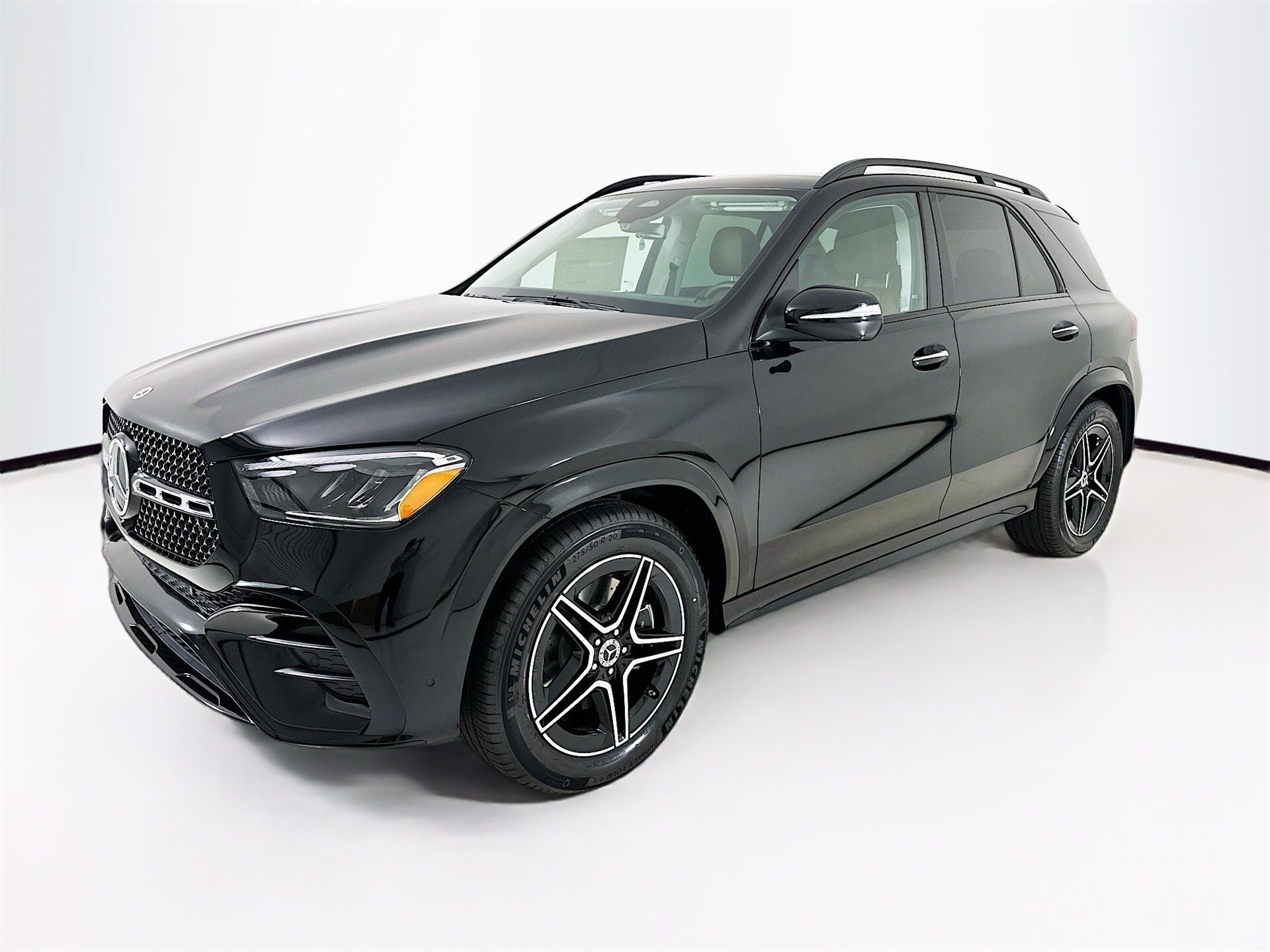 2026 Mercedes Benz GLE 450 4MATIC photo 3