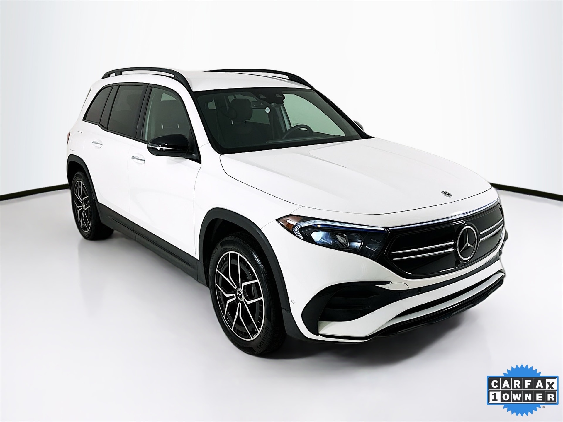 2023 Mercedes-Benz EQB Base's photo