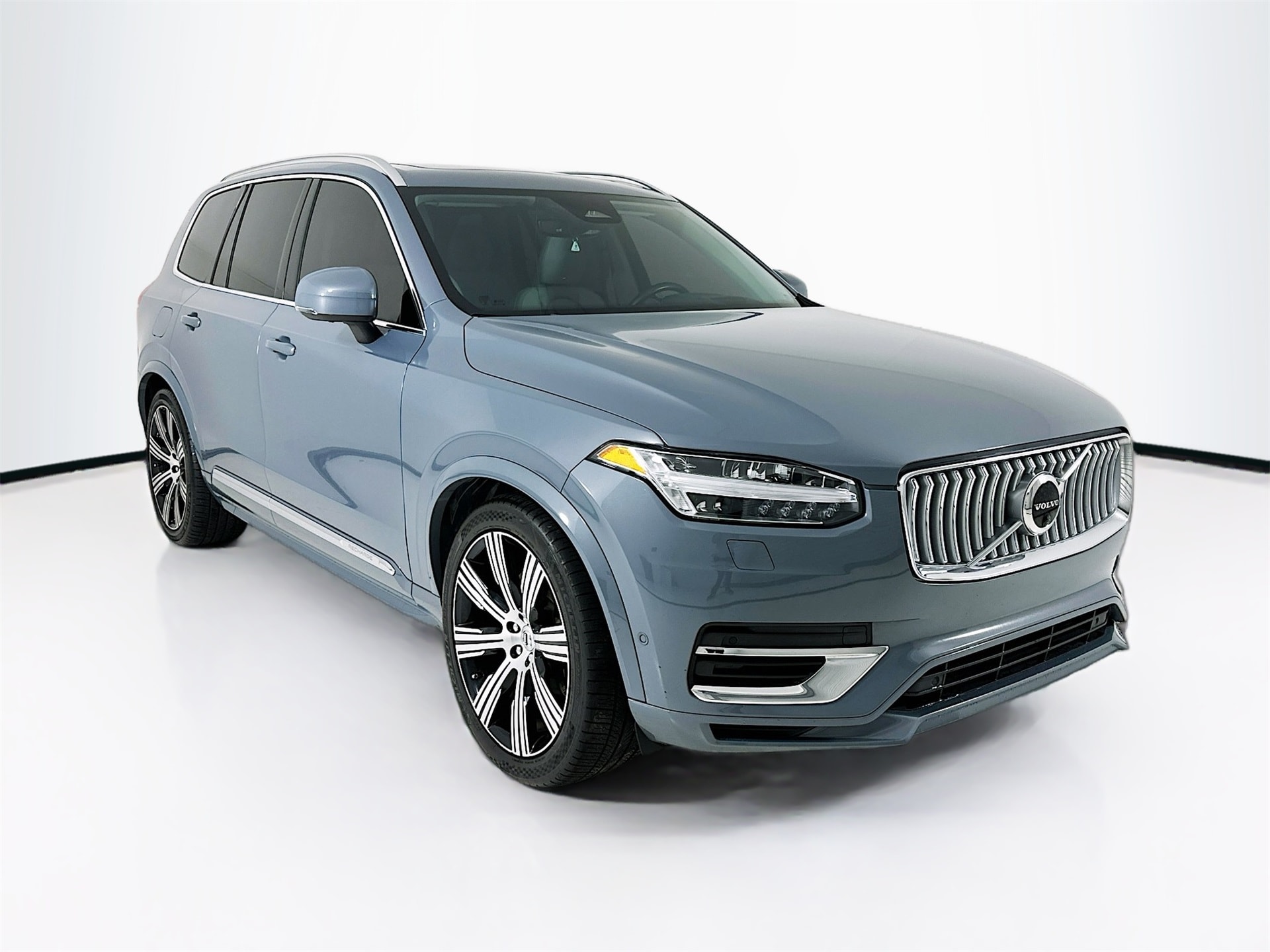 2023 Volvo XC90 Ultimate's photo