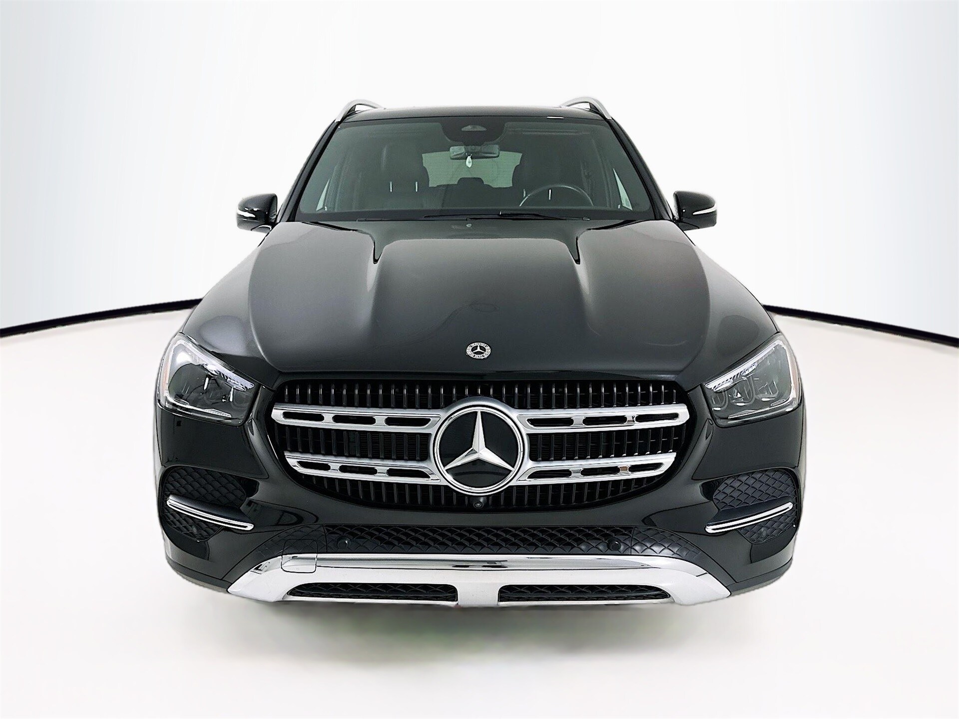 2025 Mercedes Benz GLE 350 4MATIC photo 2
