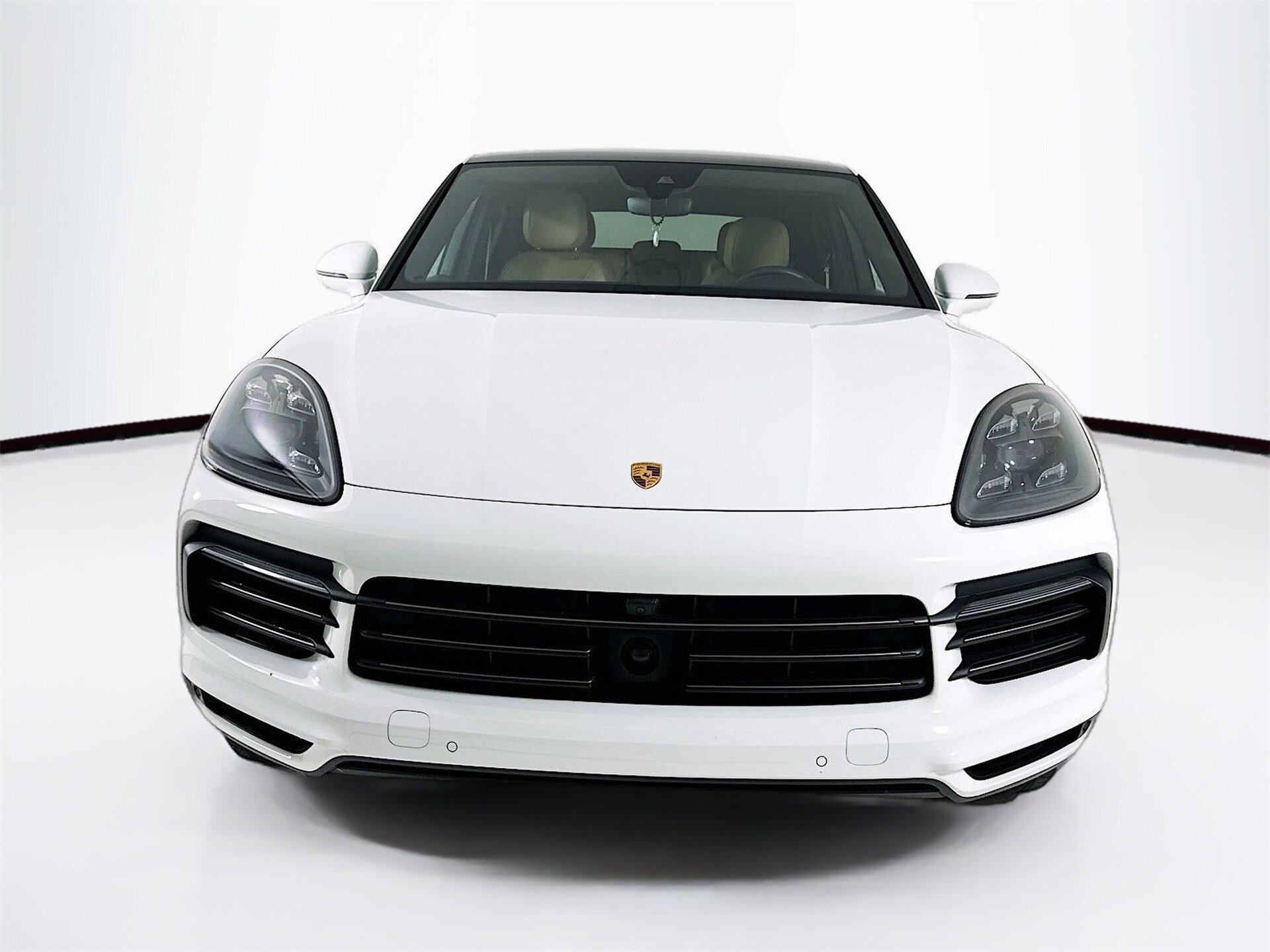 2023 Porsche Cayenne Coupe S photo 2