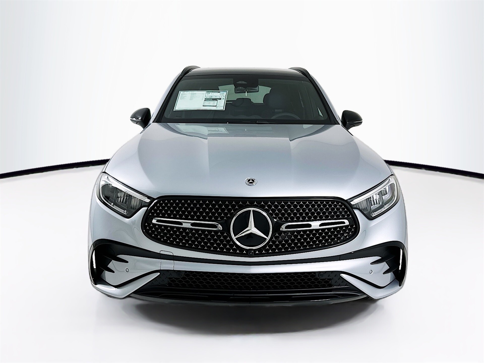 2026 Mercedes Benz GLC 300 photo 2