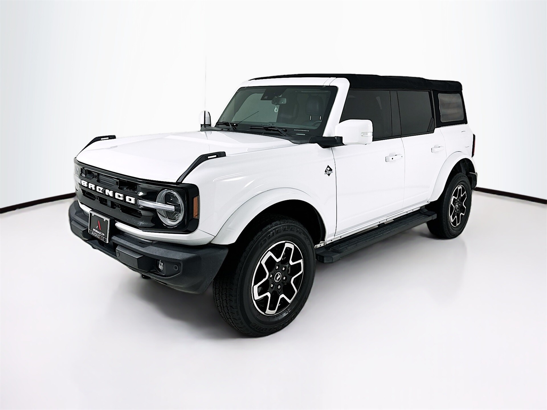 2022 Ford Bronco Outer Banks photo 3