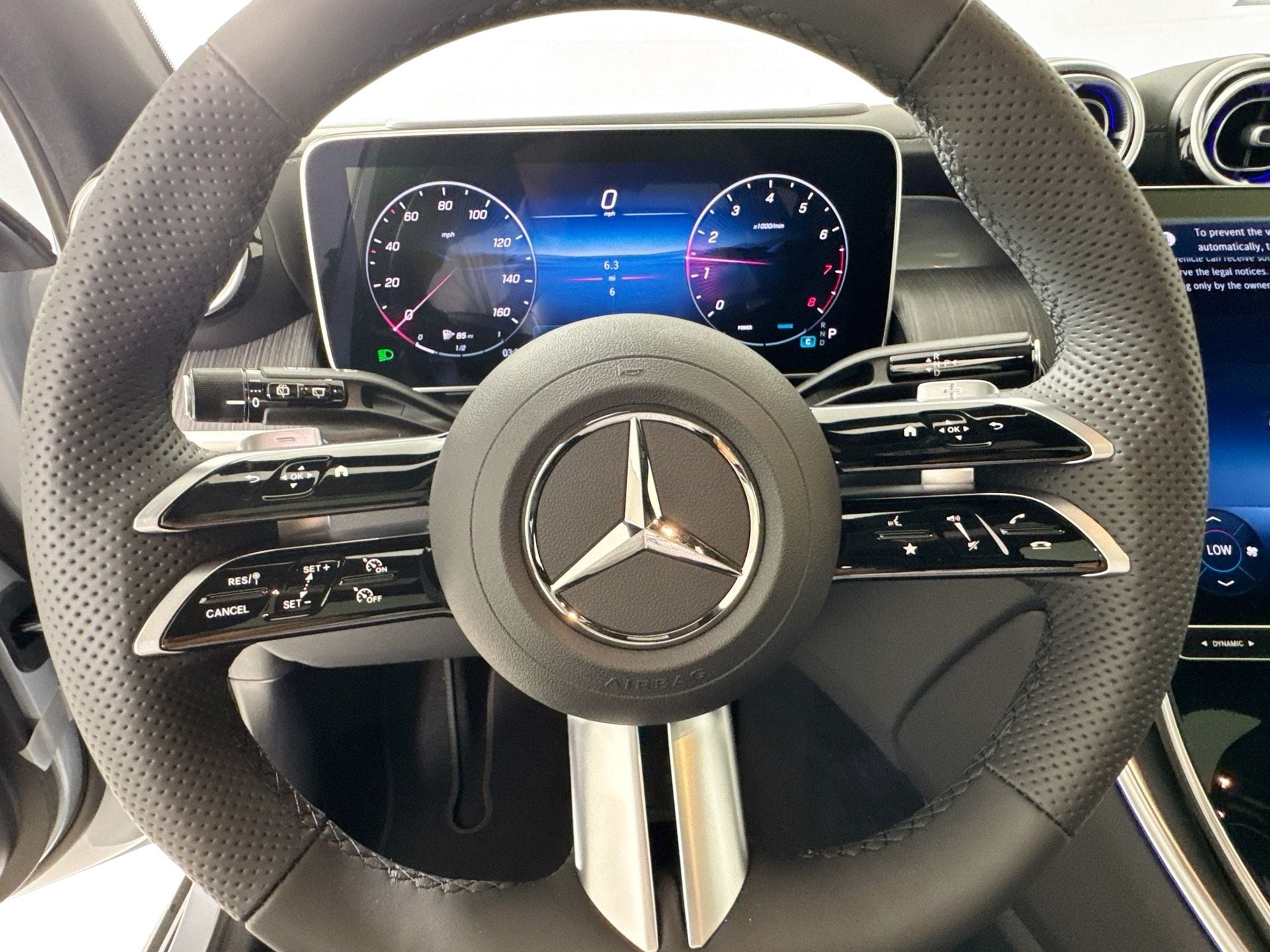 2026 Mercedes-Benz GLC Base - Photo 12