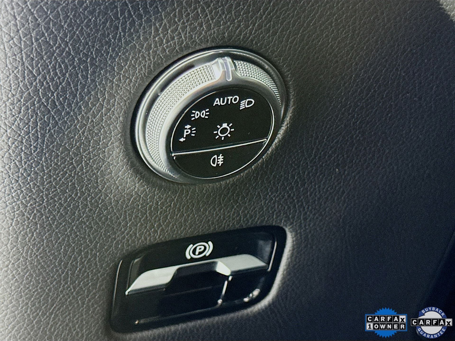 2024 Mercedes-Benz GLC AMG GLC43 - Photo 11