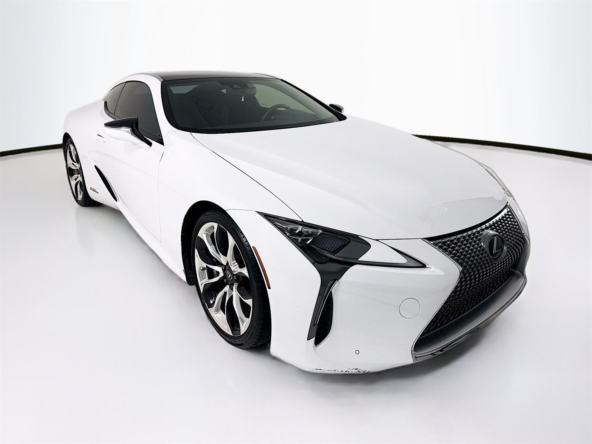 2021 Lexus LC 500h's photo
