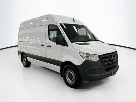 2025 Mercedes-Benz Sprinter 2500 Cargo 144 WB Van Cargo Van