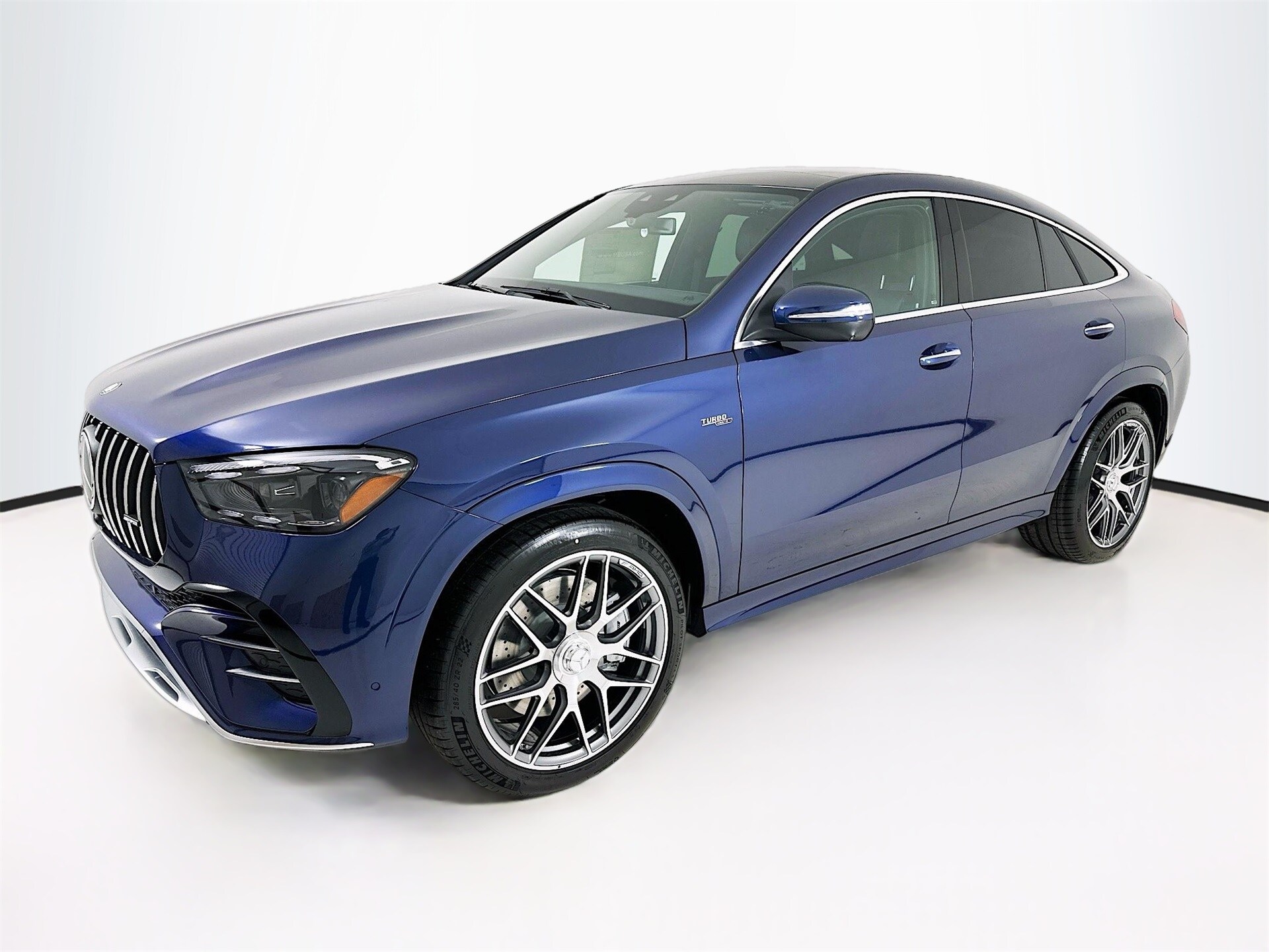 2025 Mercedes Benz GLE 53 AMG photo 3