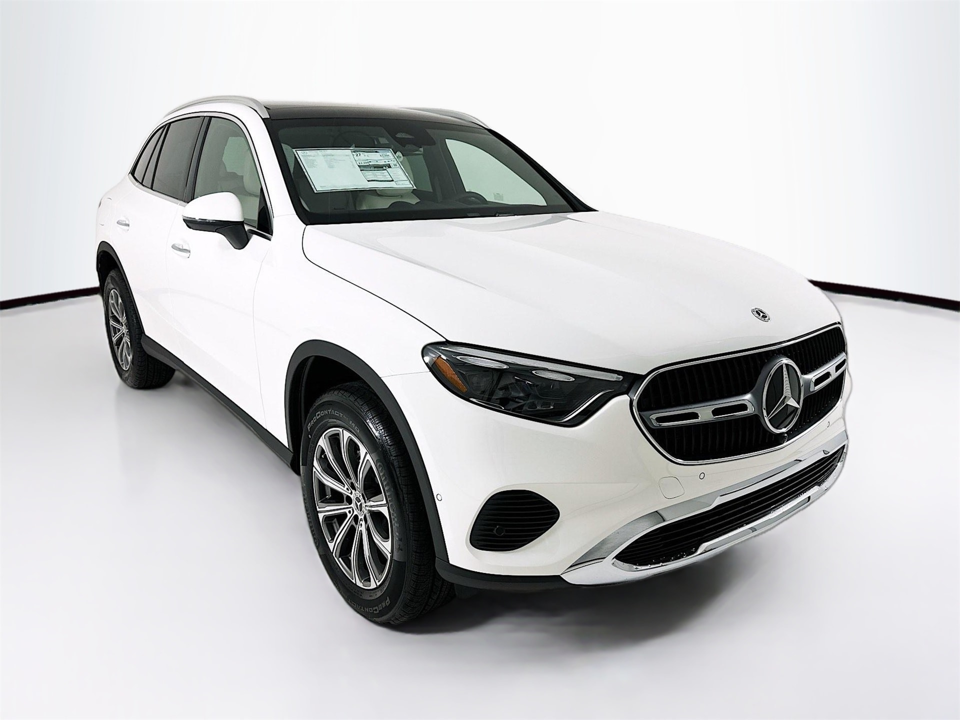 2026 Mercedes-Benz GLC Base's photo