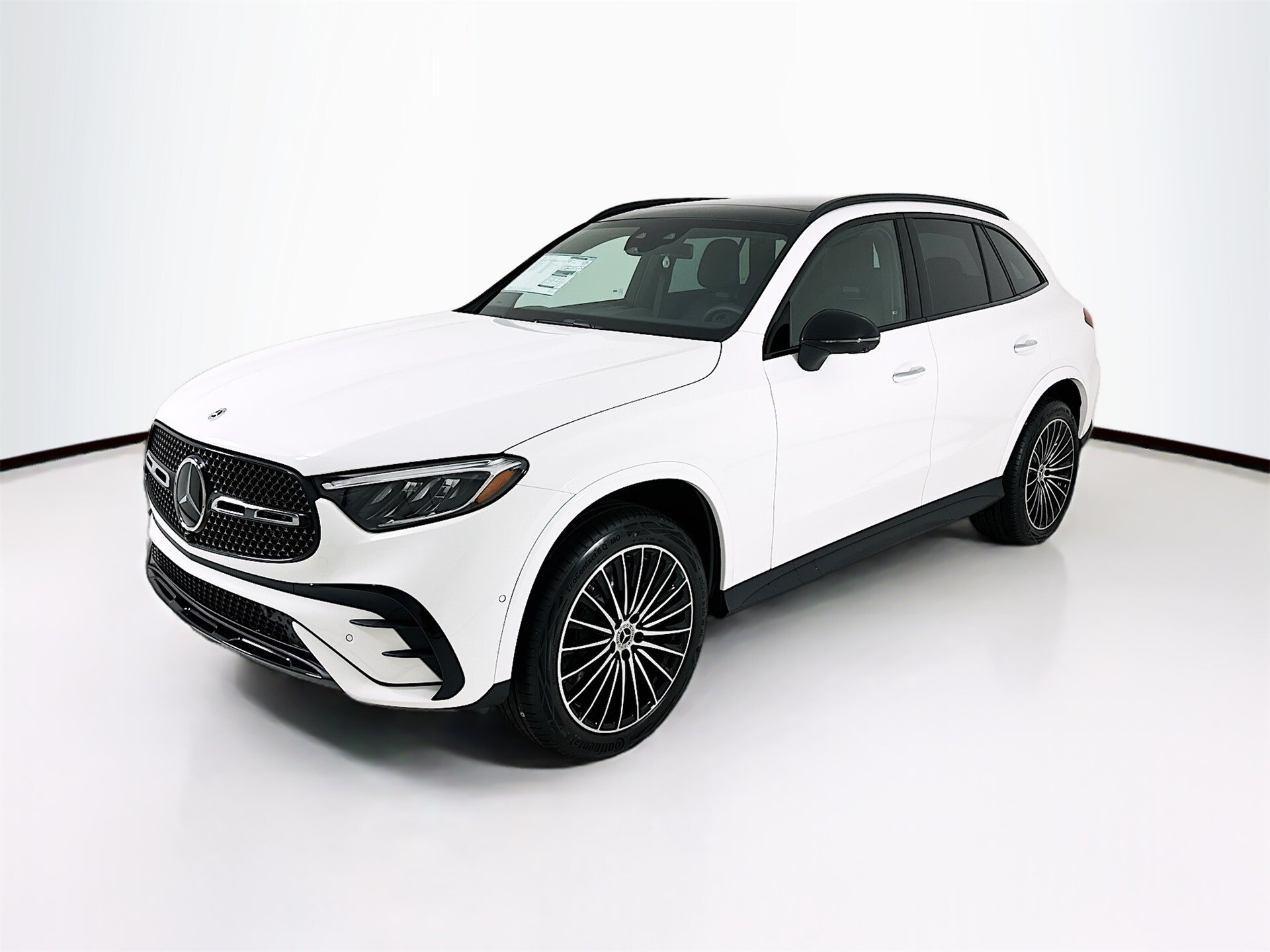 2026 Mercedes Benz GLC 300 photo 3