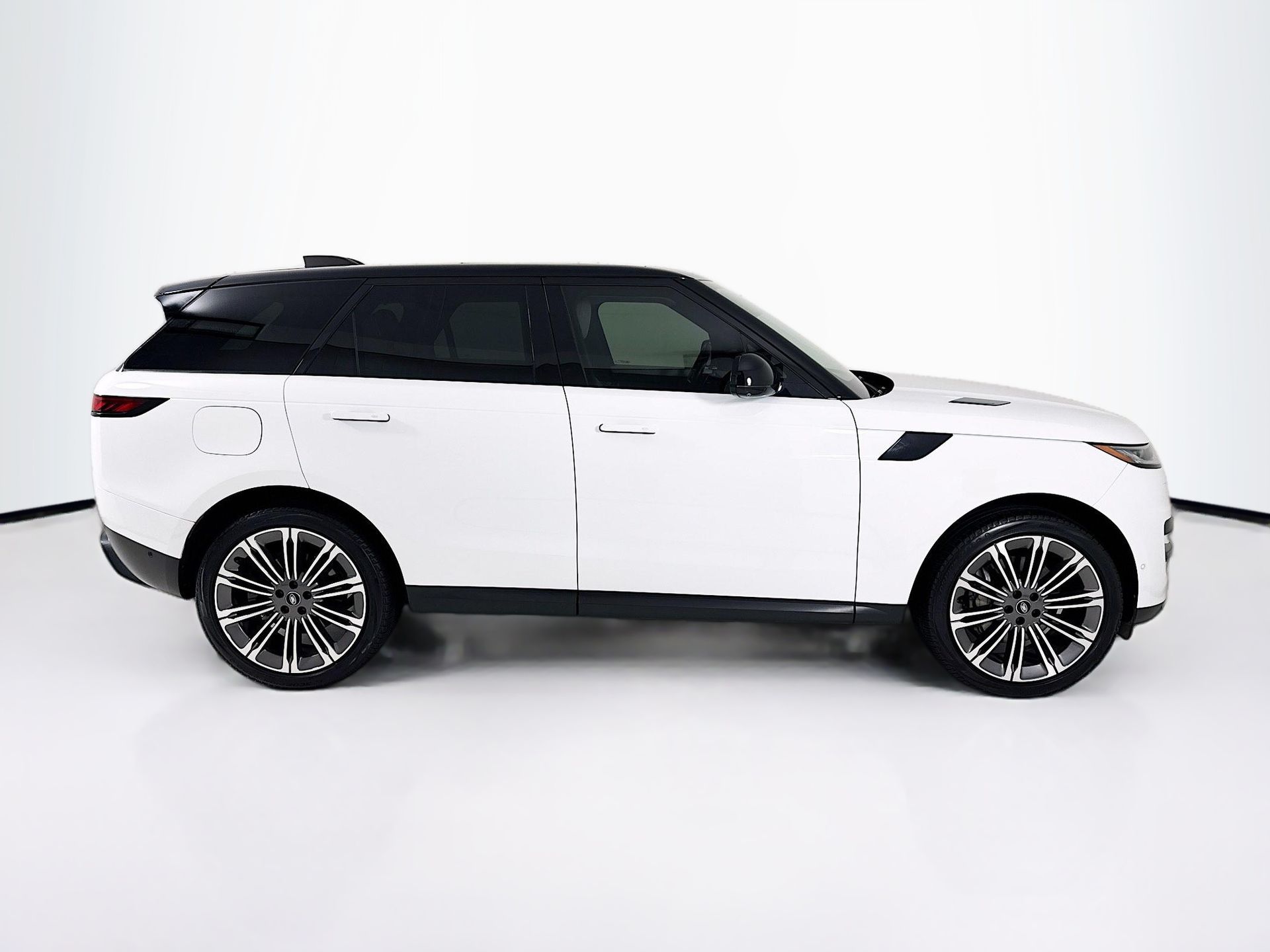 2024 Land Rover Range Rover Sport 9