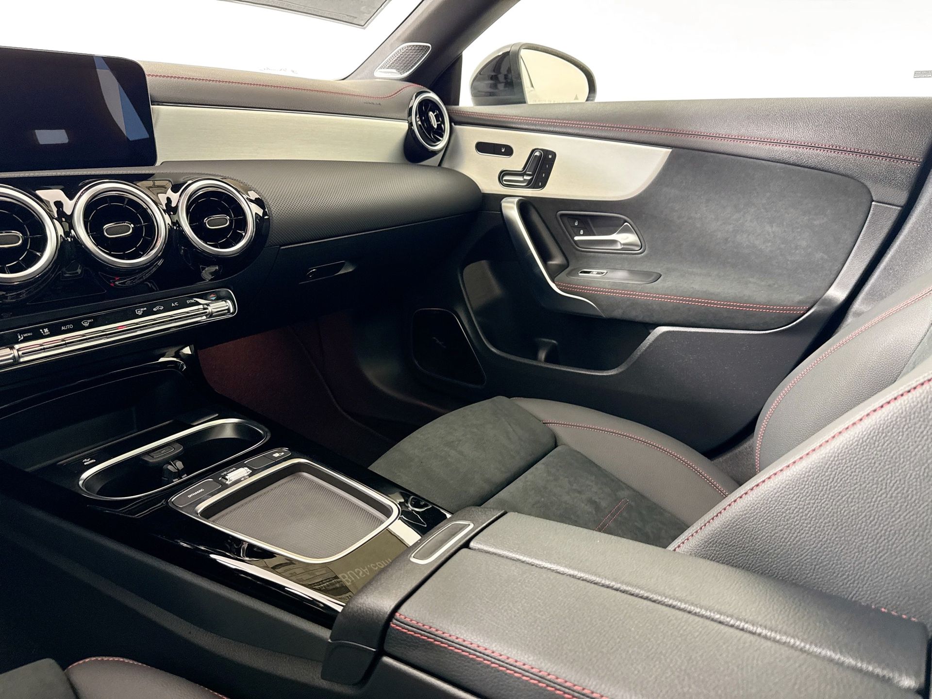 2026 Mercedes-Benz CLA CLA 250 - Photo 24