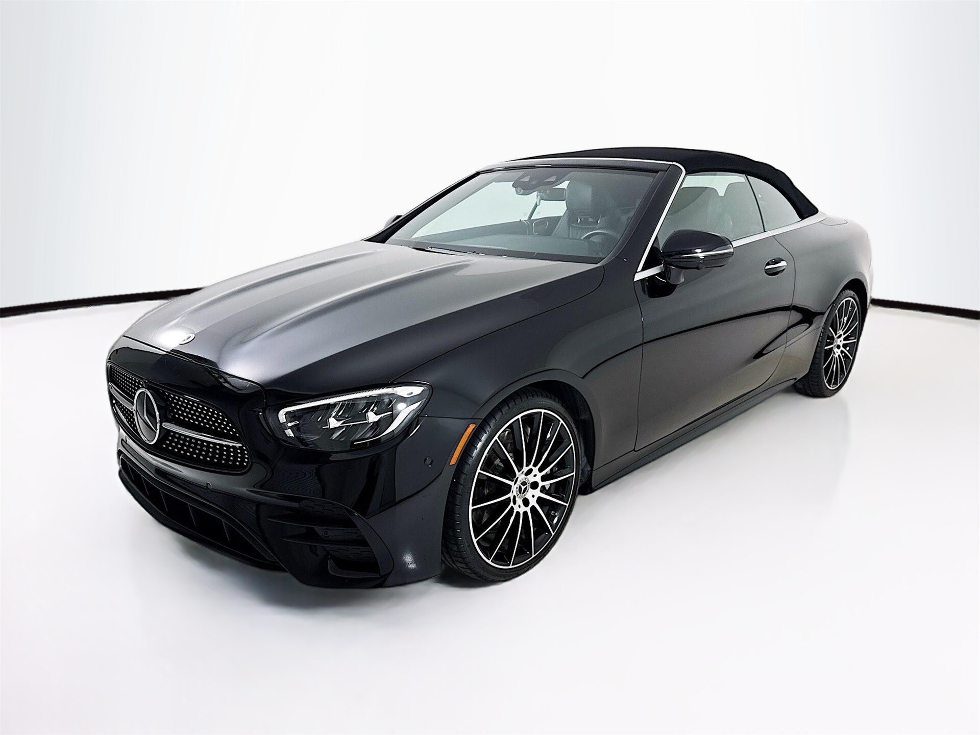 2023 Mercedes Benz E 450 photo 3