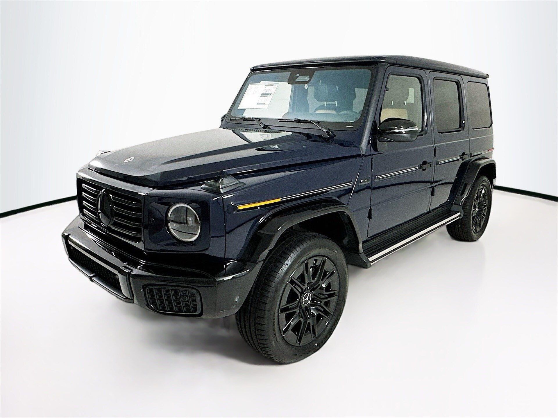 2025 Mercedes Benz G photo 3