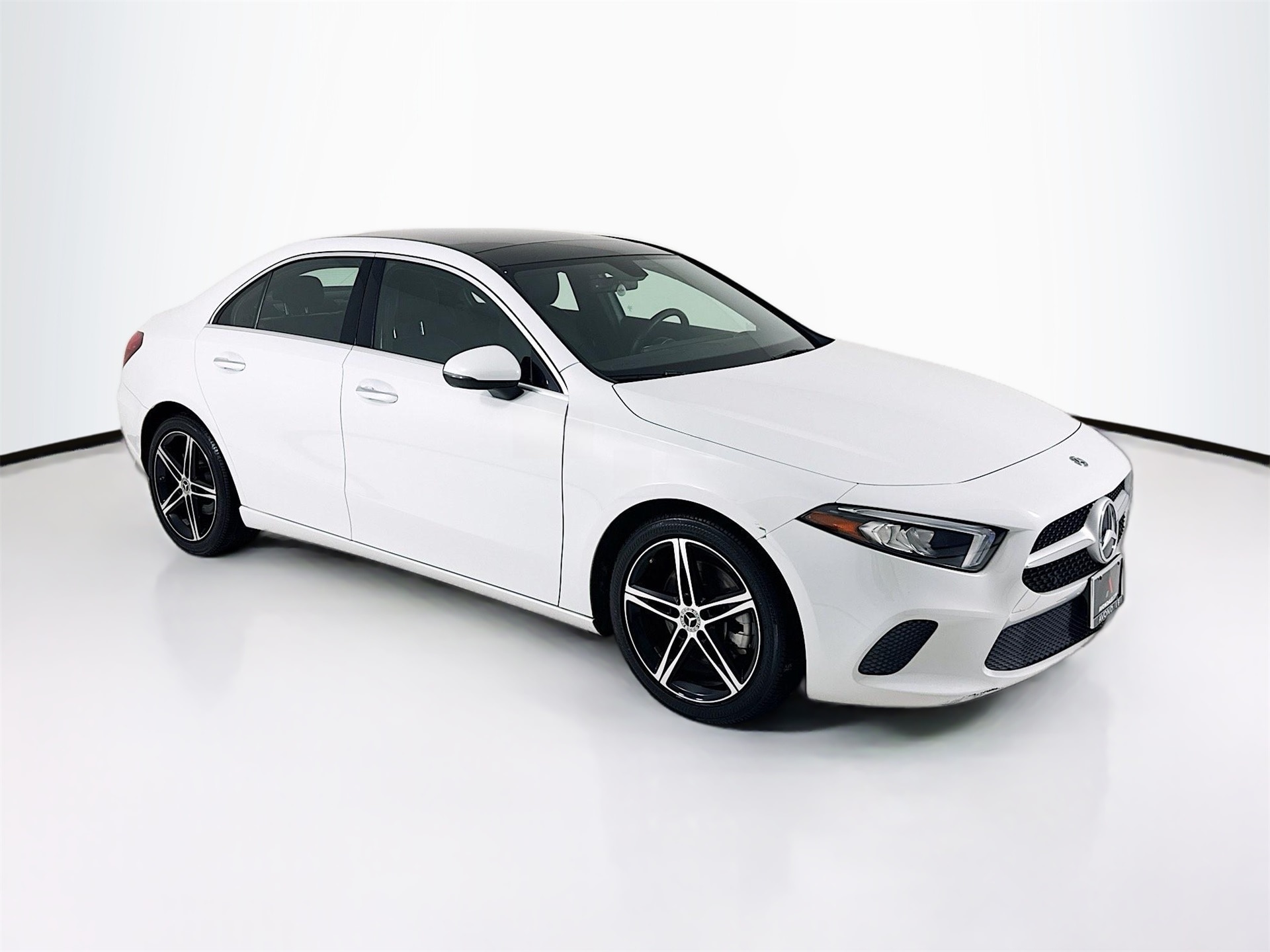 2020 Mercedes-Benz A-Class A220's photo