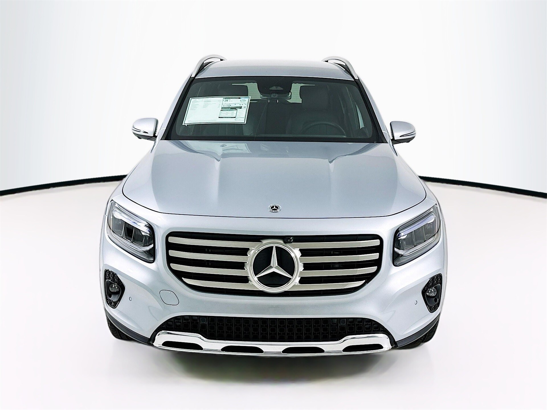 2026 Mercedes Benz GLB 250 photo 2