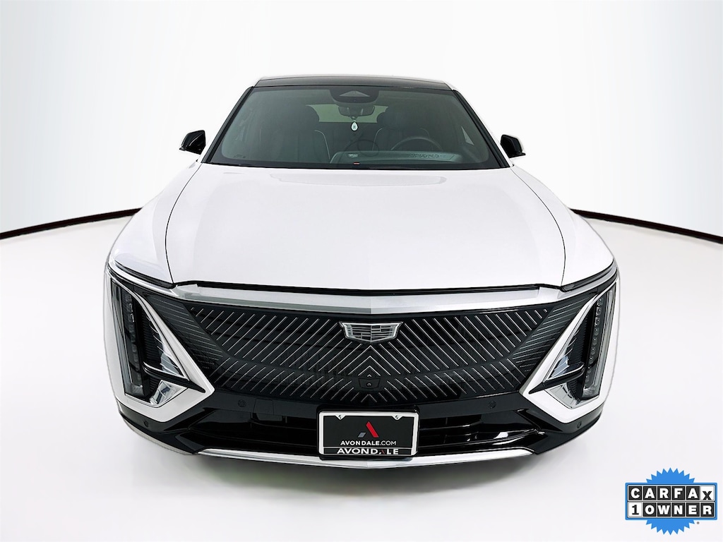 Used 2024 CADILLAC LYRIQ Luxury SUV