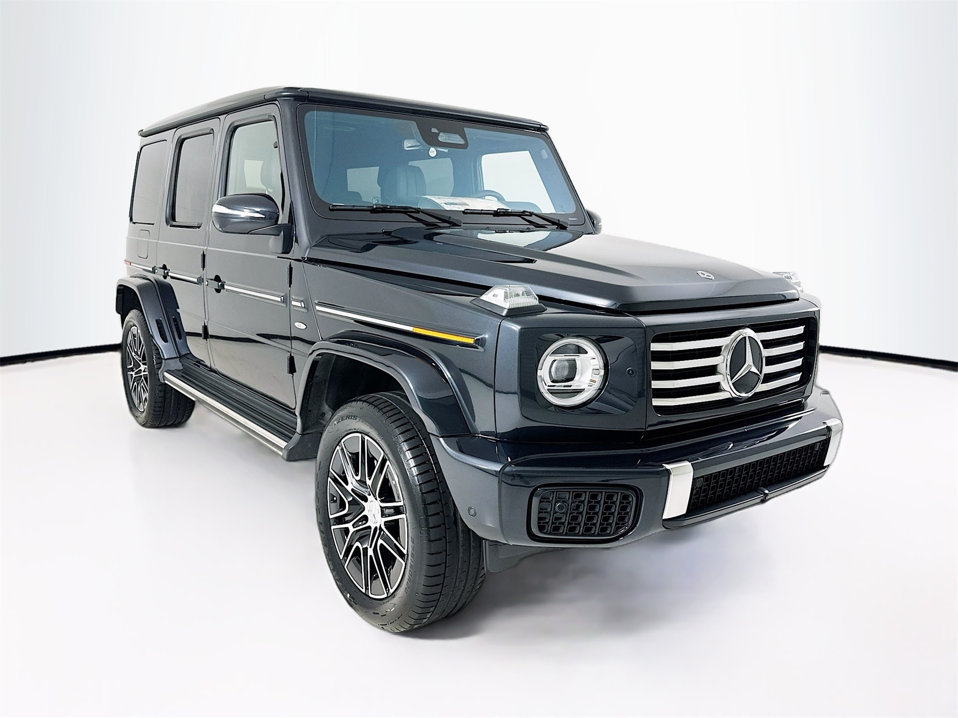 2025 Mercedes-Benz G-Class G580's photo