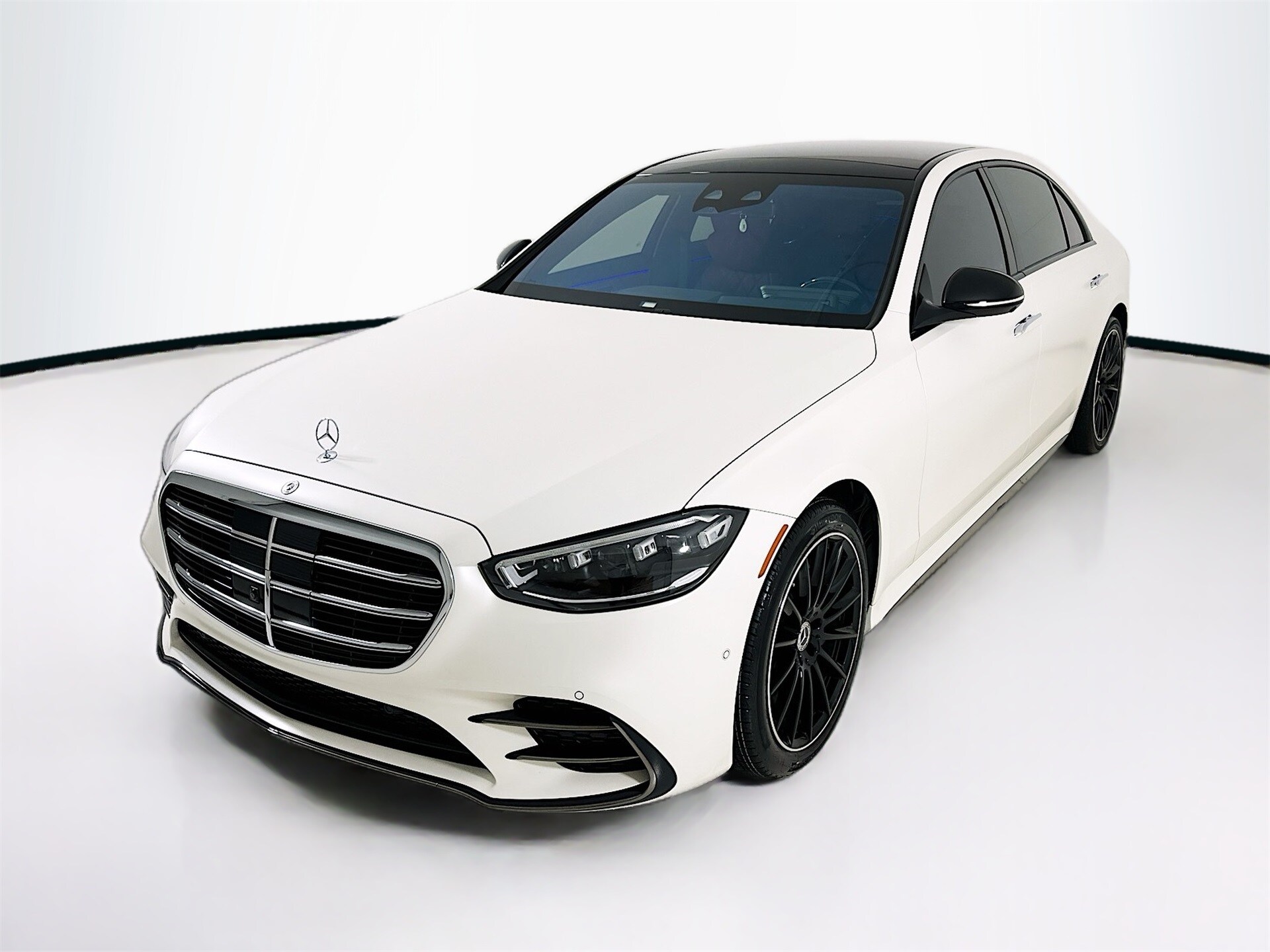2023 Mercedes Benz S 580 4MATIC photo 3