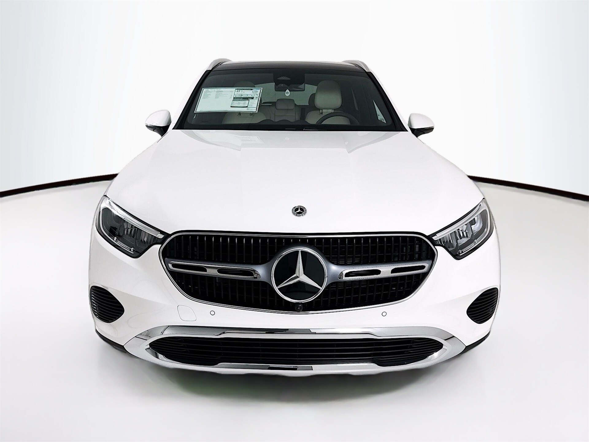 2026 Mercedes Benz GLC 300 photo 2