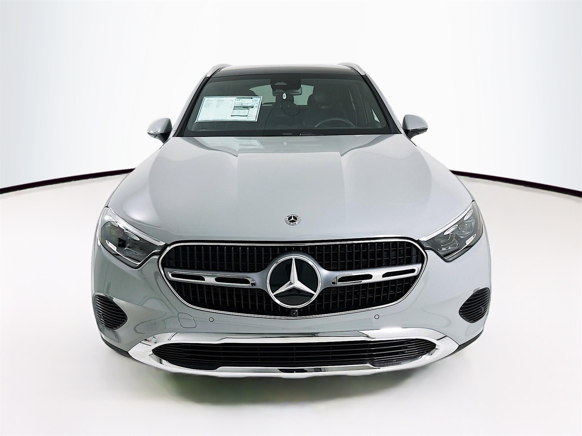 2026 Mercedes Benz GLC 300 photo 2