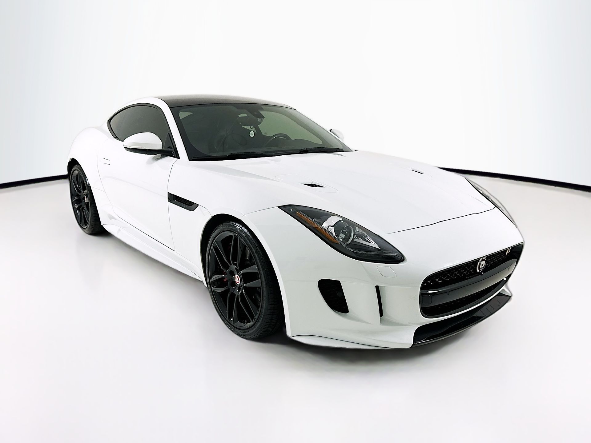 2016 Jaguar F-TYPE S Coupe AWD's photo