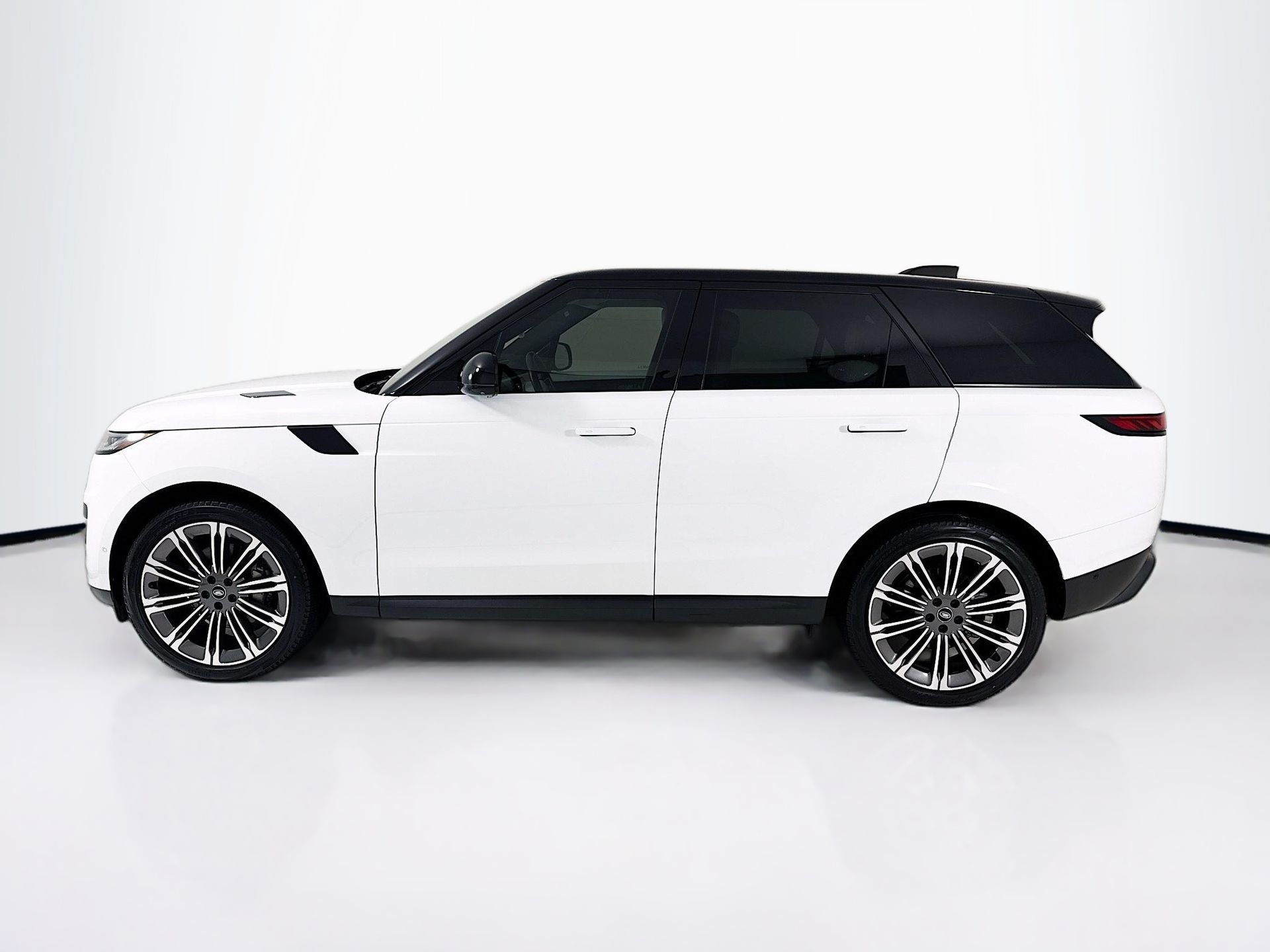 2024 Land Rover Range Rover Sport 5