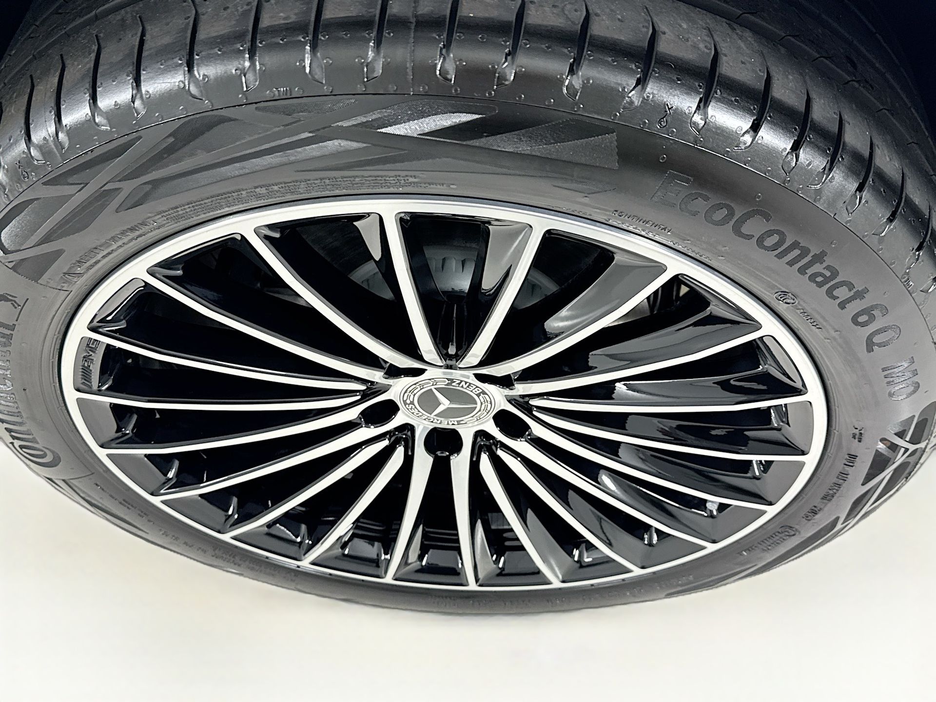 2026 Mercedes-Benz GLC Base - Photo 34
