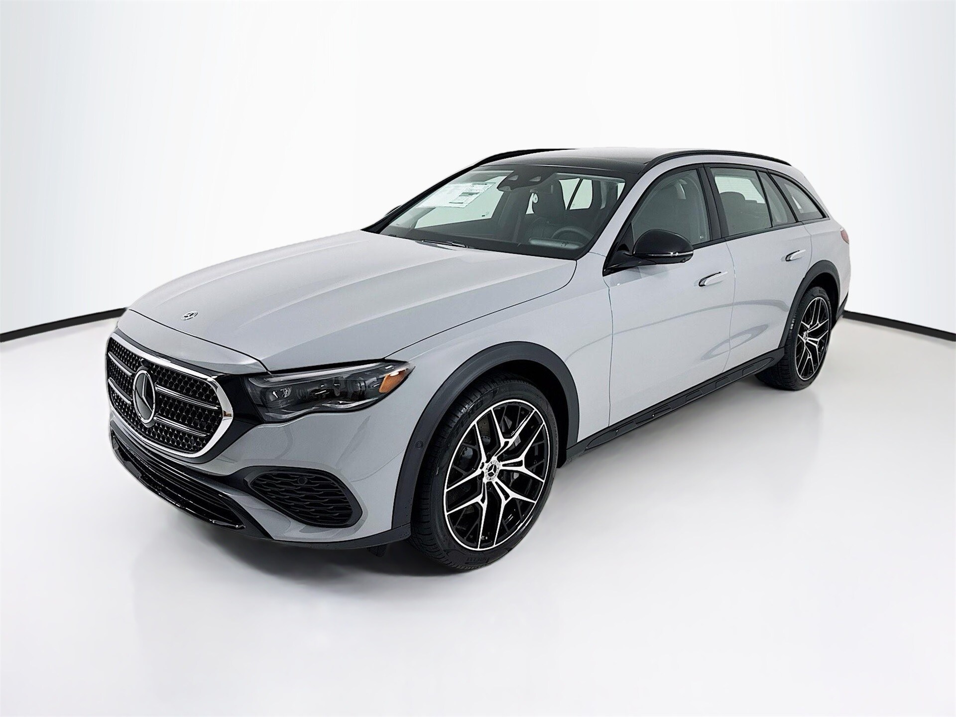 2025 Mercedes Benz E 450 4MATIC All-Terrain photo 3