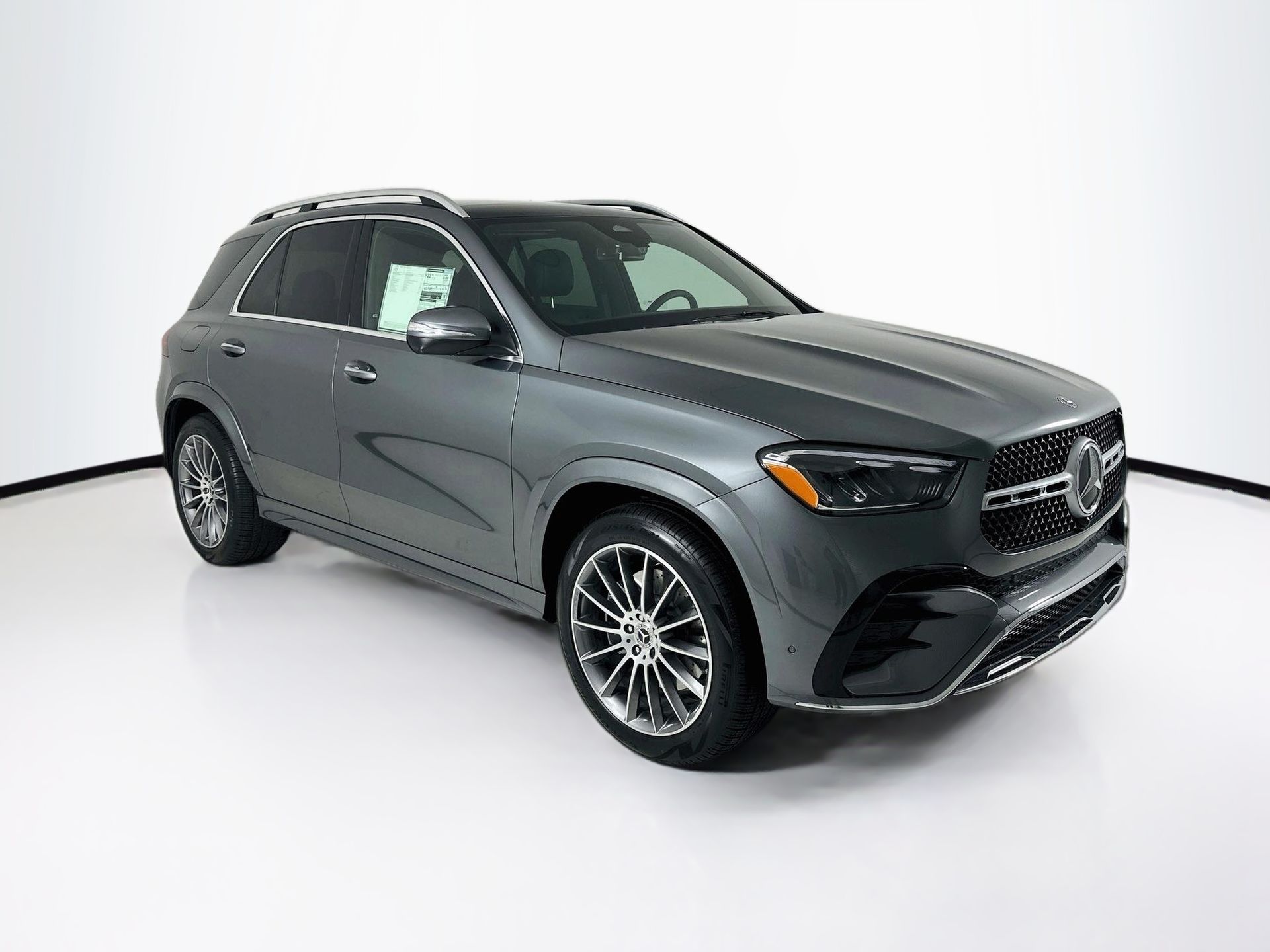 2026 Mercedes-Benz GLE's photo