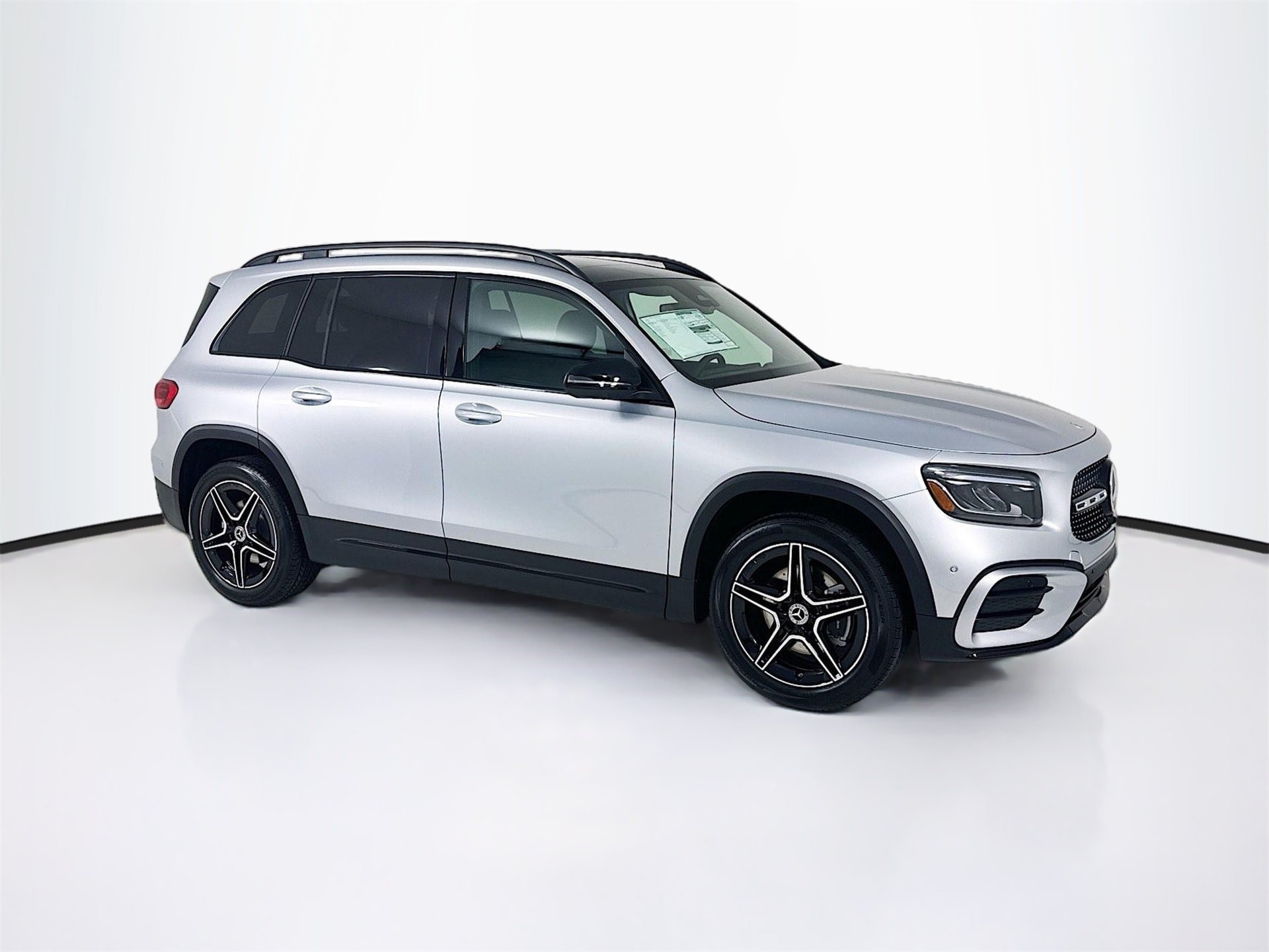 2025 Mercedes-Benz GLB