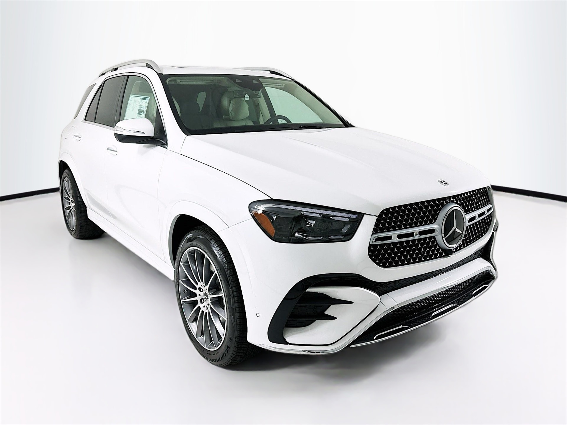 2026 Mercedes-Benz GLE GLE350's photo