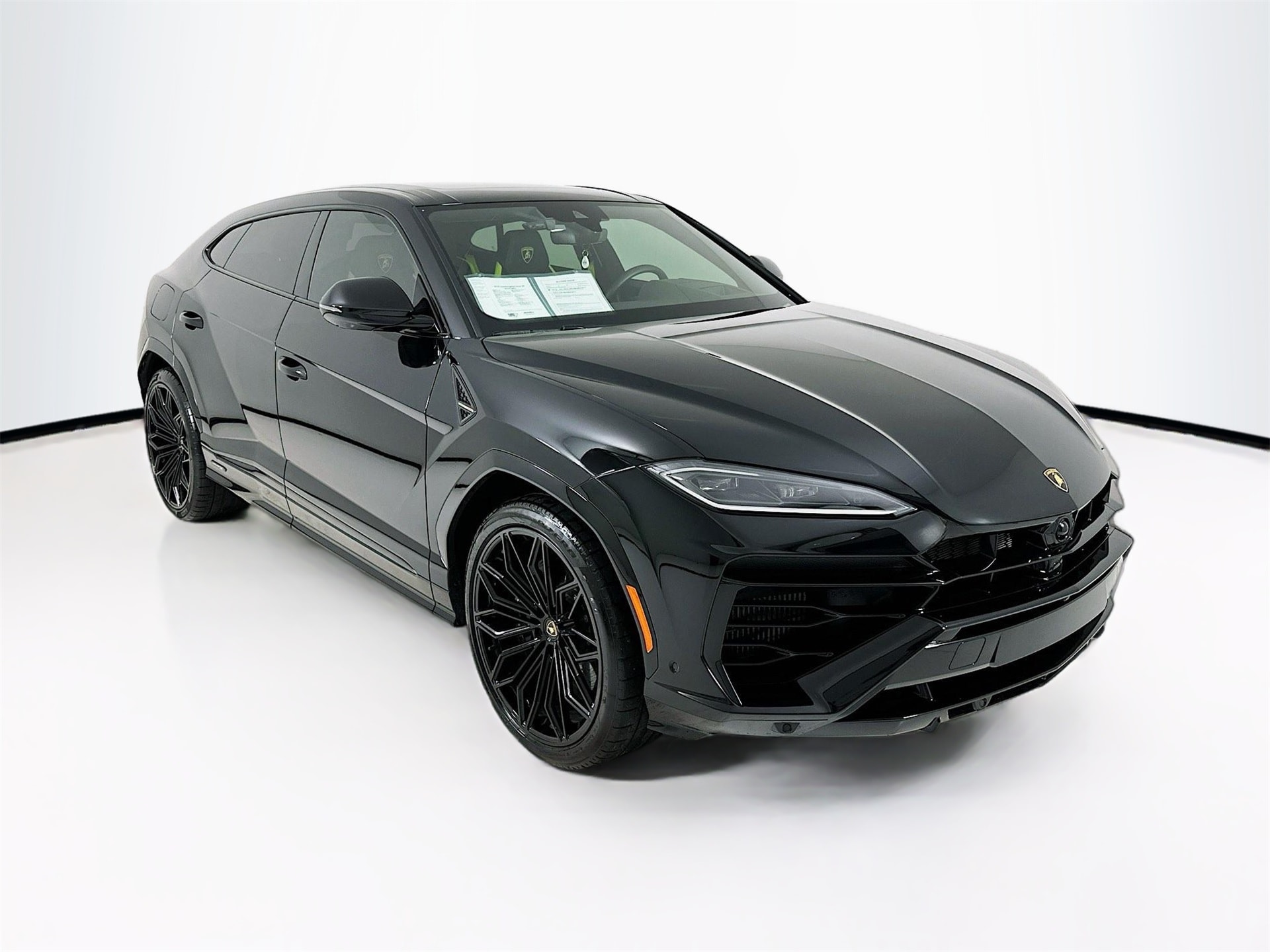 2025 Lamborghini Urus