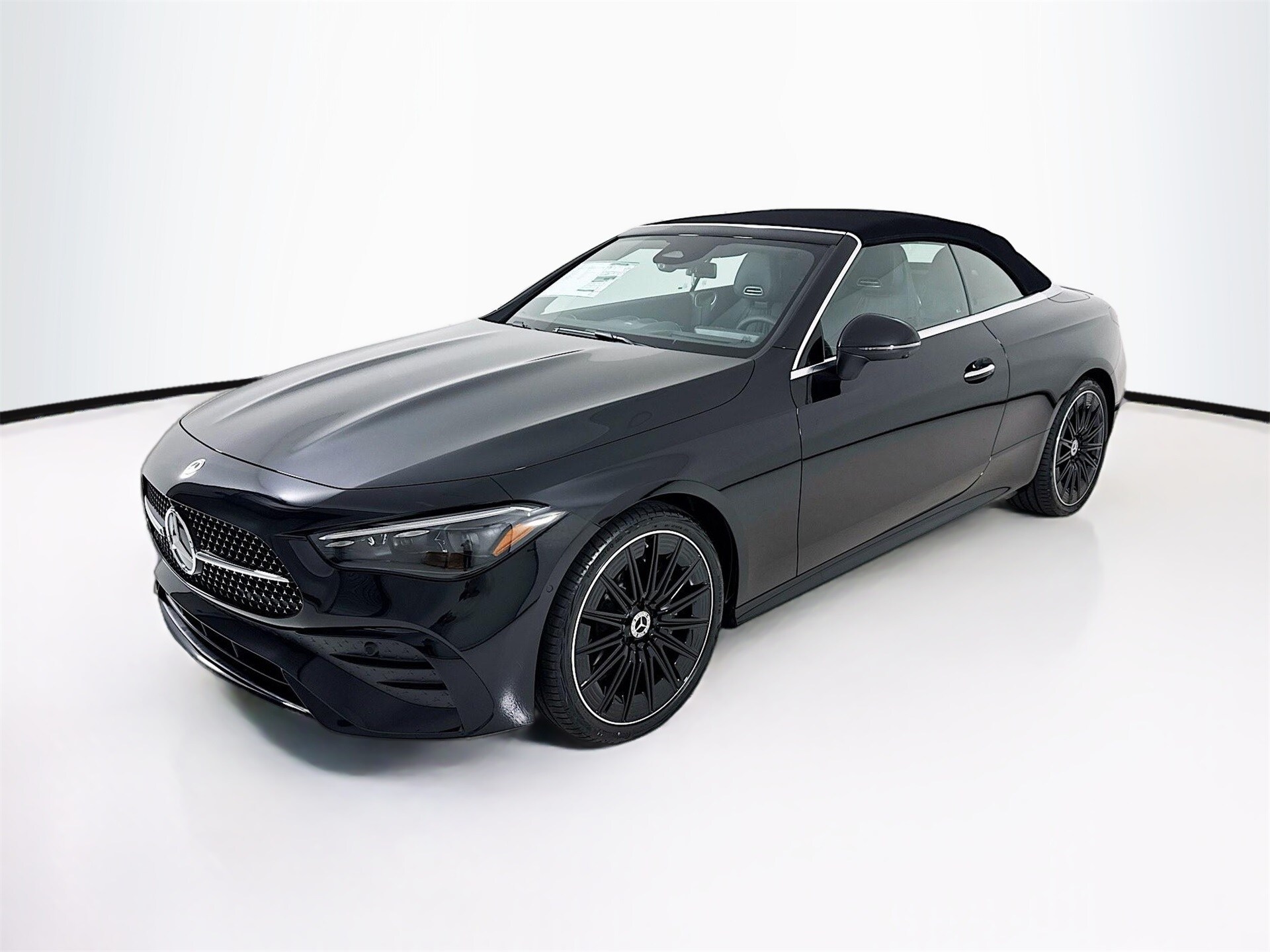 2026 Mercedes Benz CLE 300 4MATIC photo 3