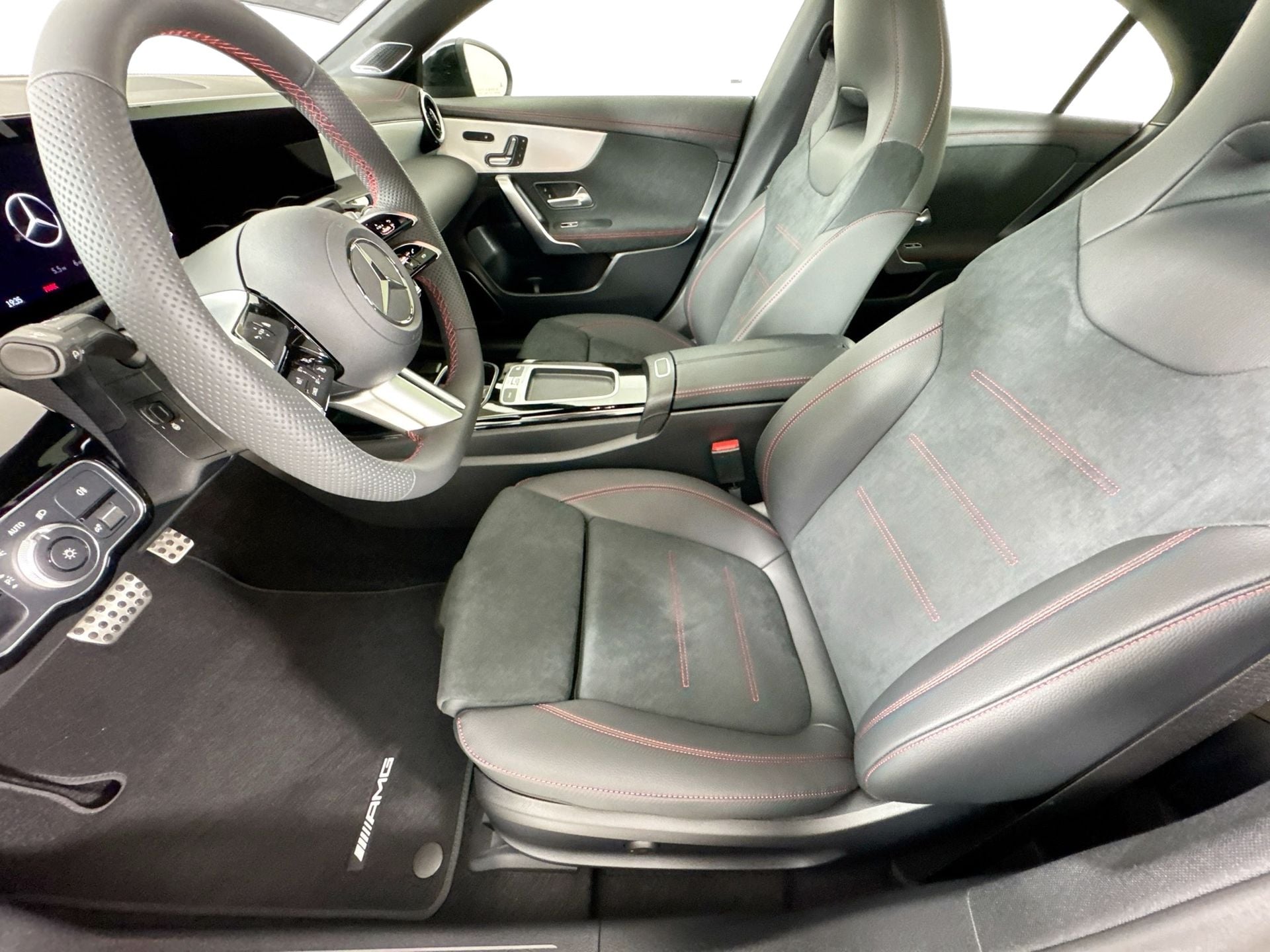 2026 Mercedes-Benz CLA CLA 250 - Photo 21