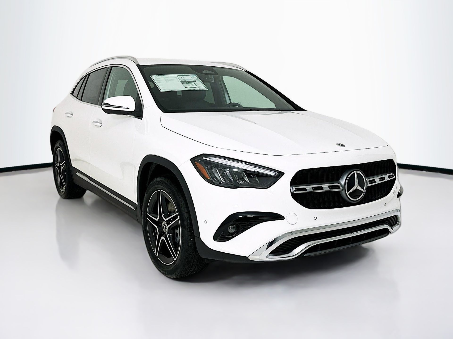 2026 Mercedes-Benz GLA GLA 250's photo