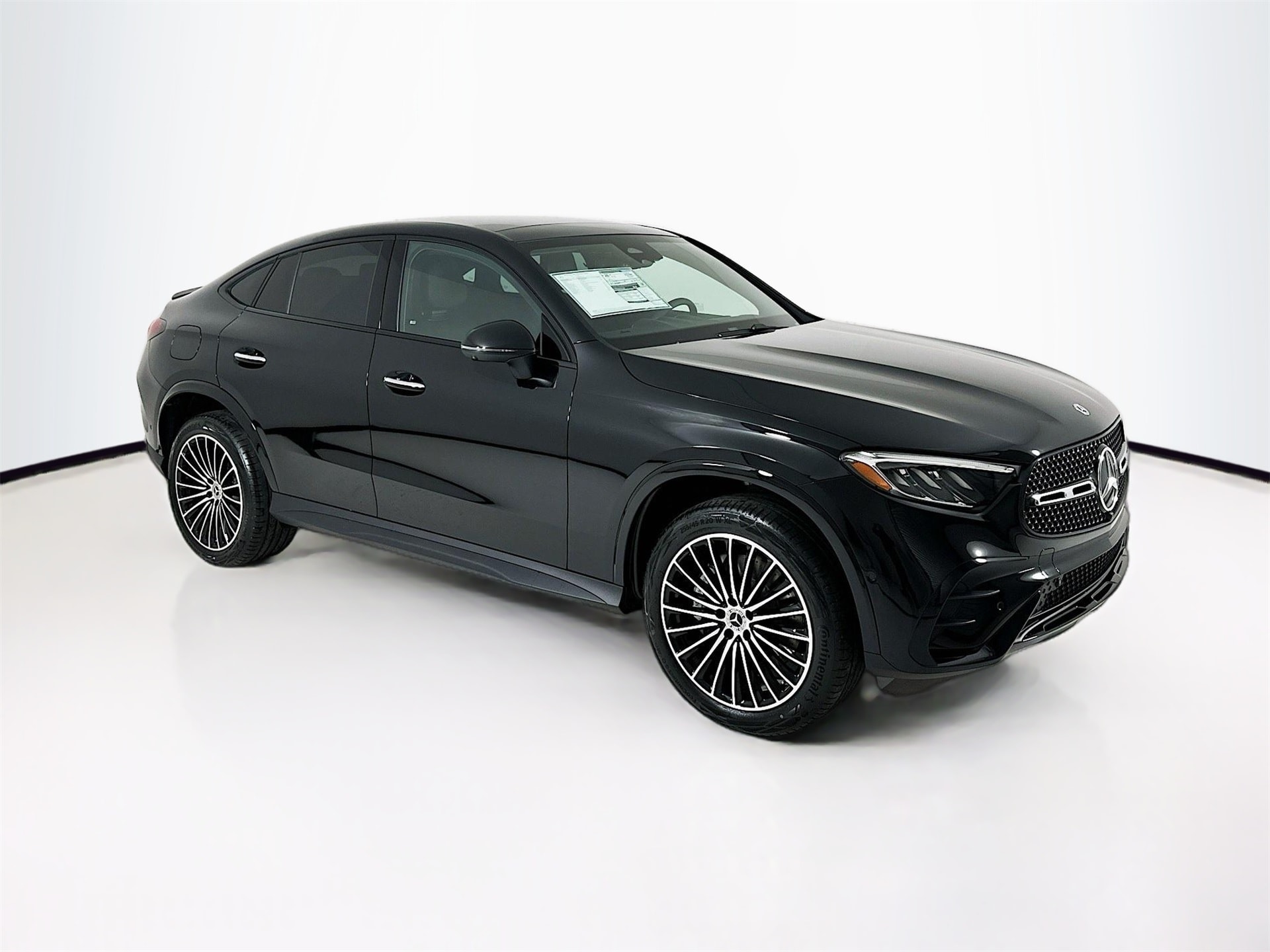 2026 Mercedes-Benz GLC Coupe GLC 300's photo