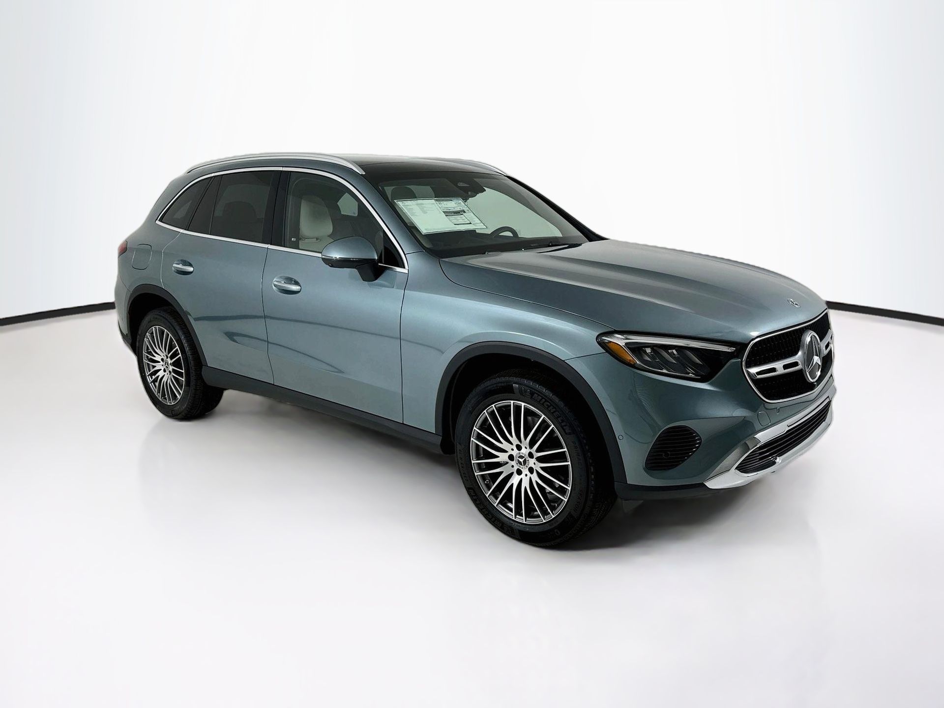 New 2027 Mercedes-Benz GLC 300