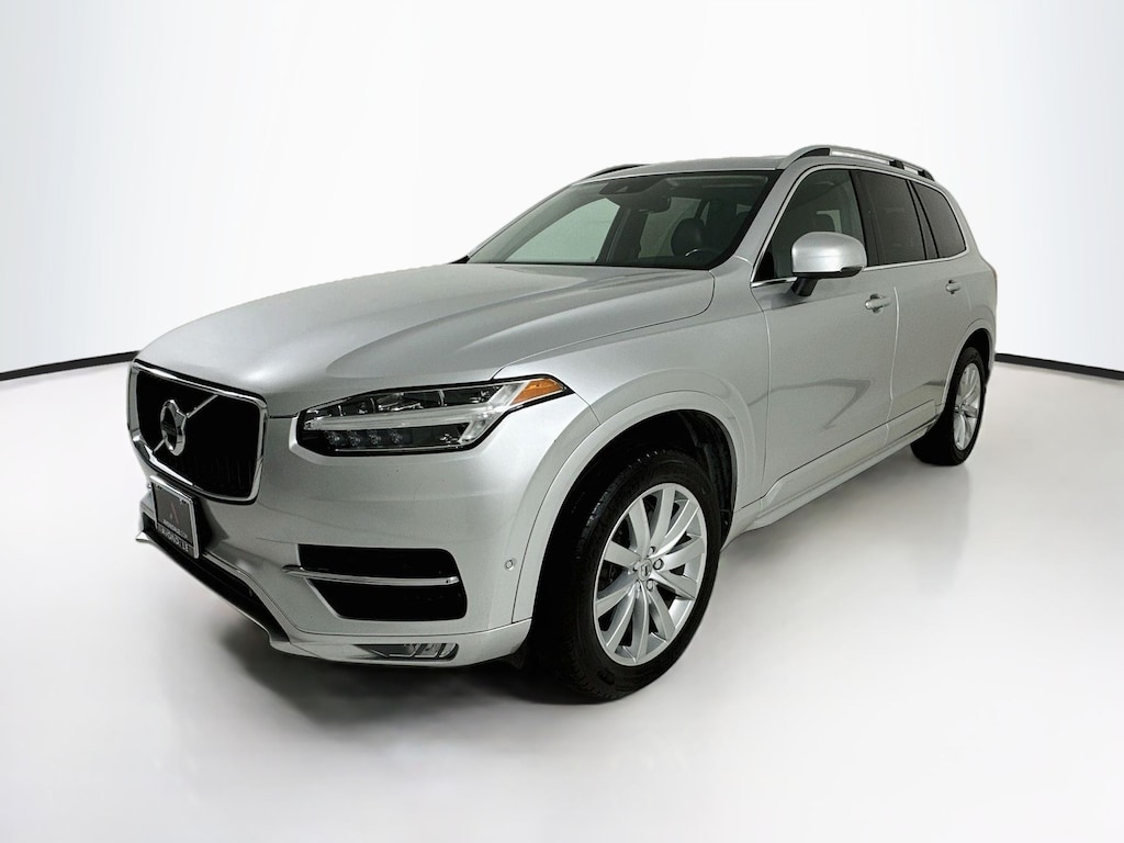Used 2018 Volvo XC90 T5 FWD Momentum (7 Passenger) SUV