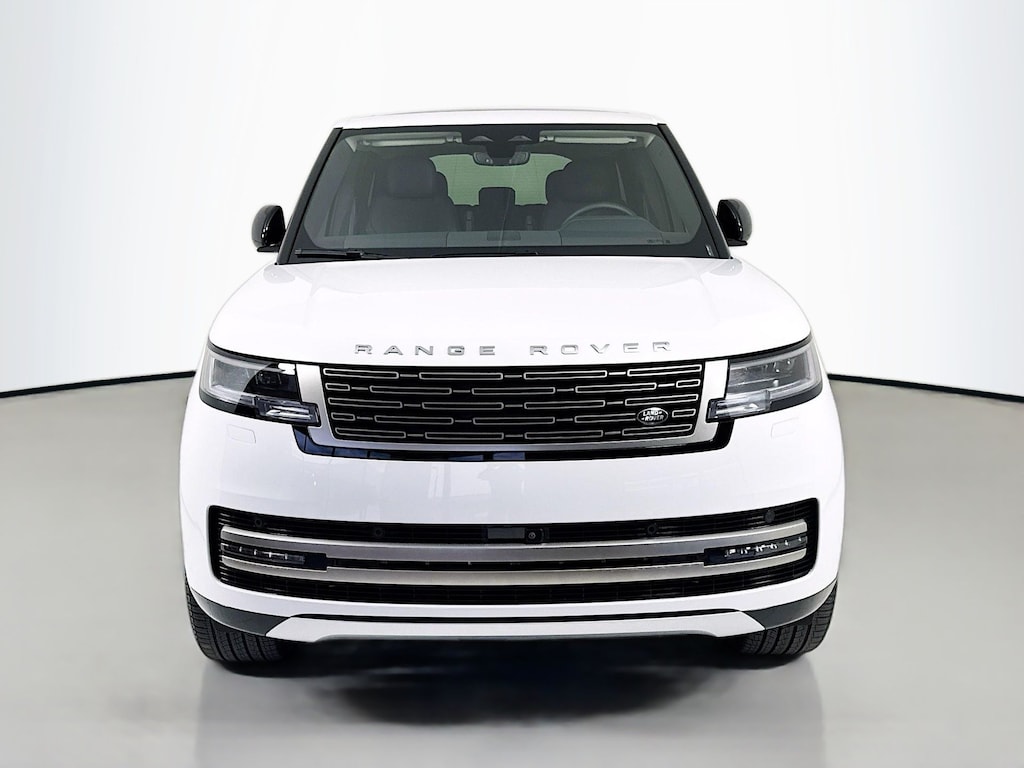 Used 2025 Land Rover Range Rover P530 SE SUV