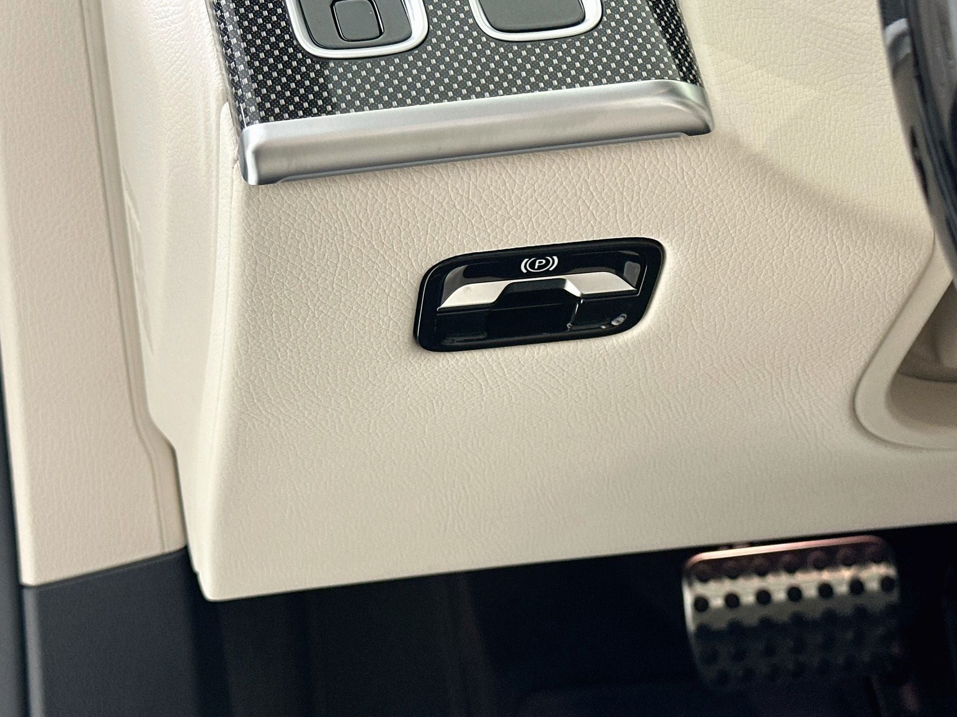2025 Mercedes-Benz S-Class S 580 - Photo 11