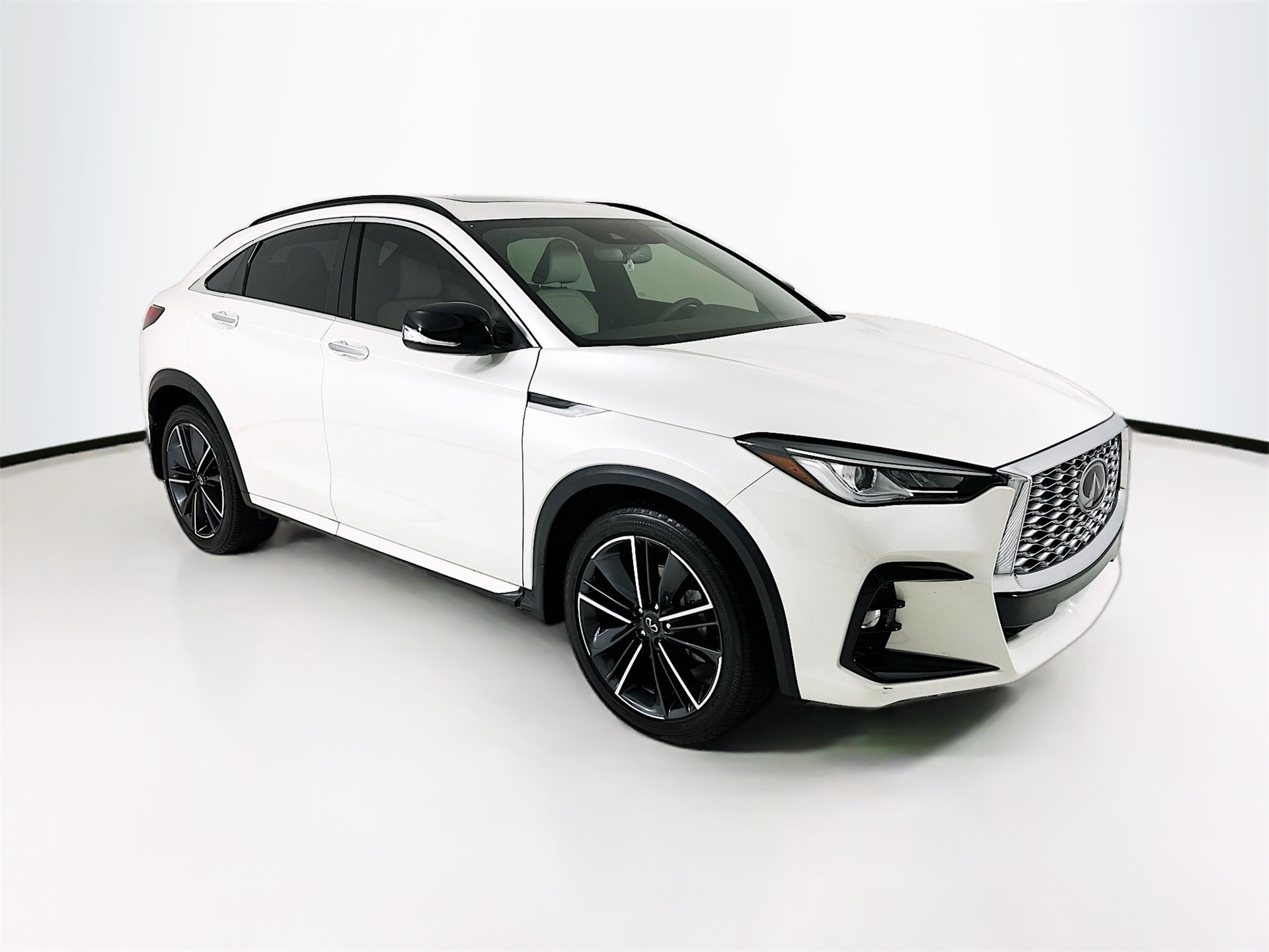 2023 INFINITI QX55 Luxe's photo