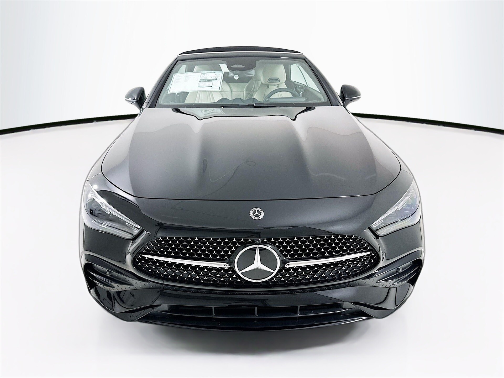 2026 Mercedes Benz CLE 450 4MATIC photo 2